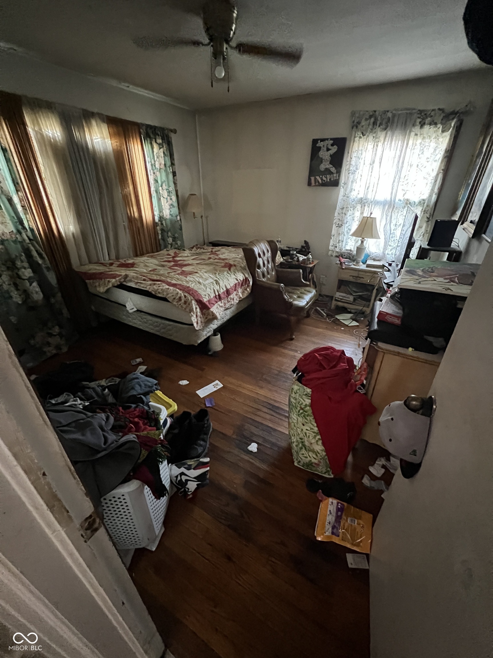 3141 N Bolton Avenue