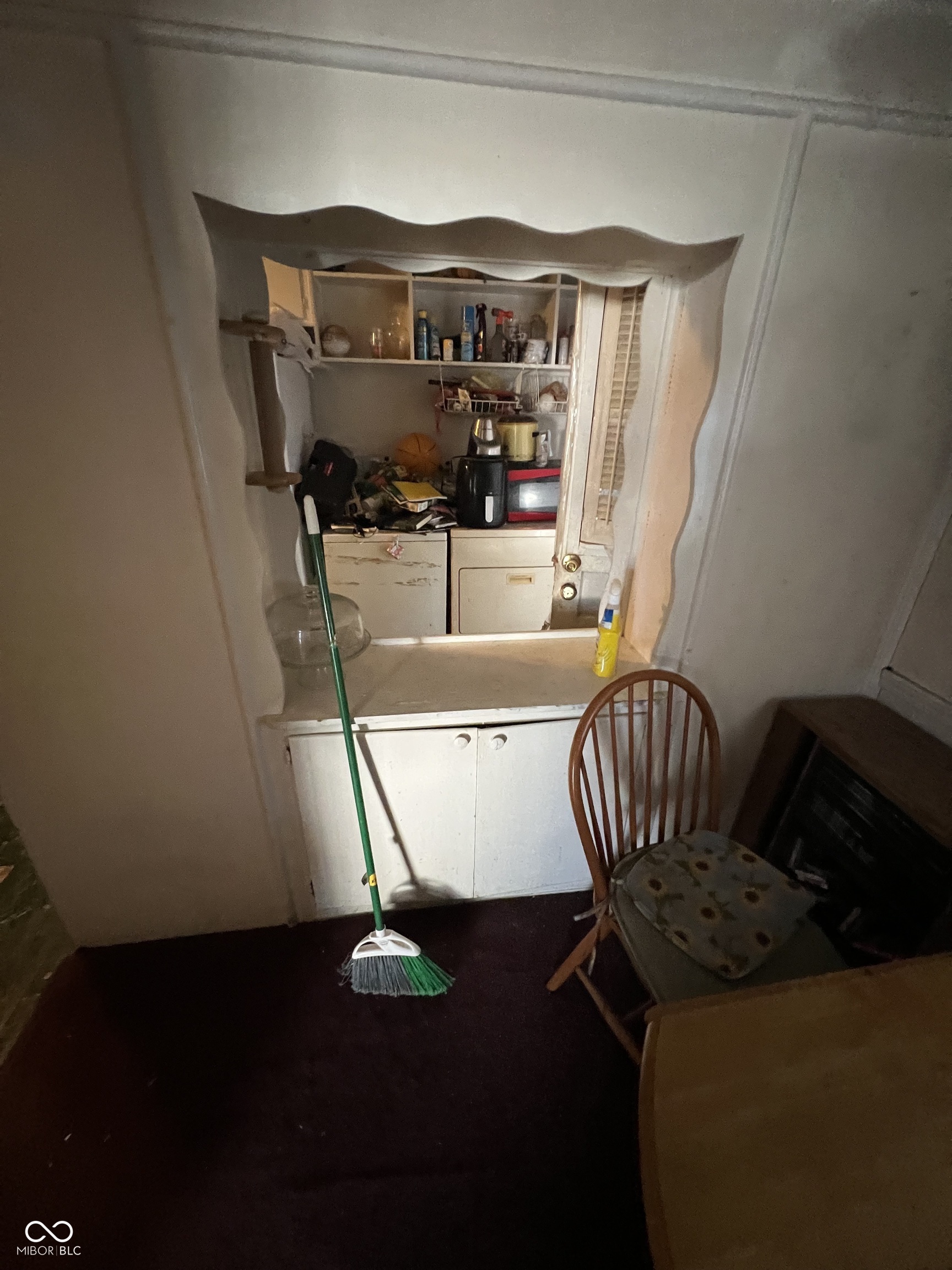 3141 N Bolton Avenue