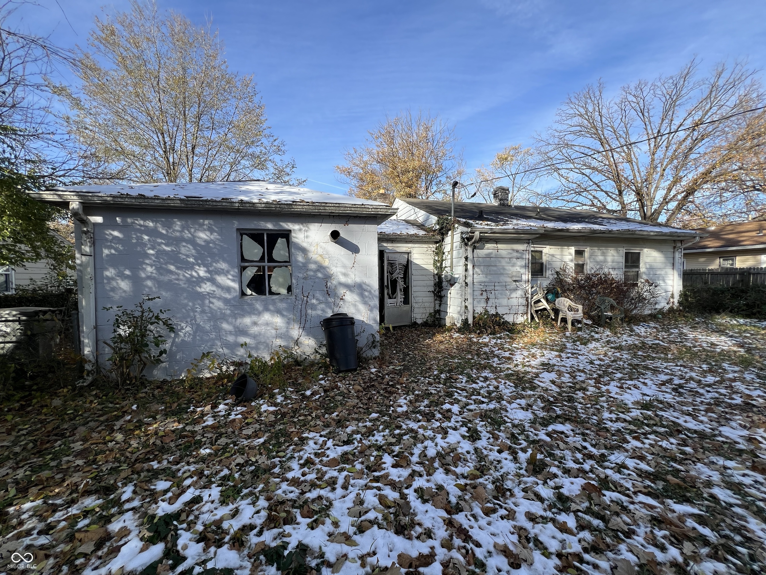 3141 N Bolton Avenue