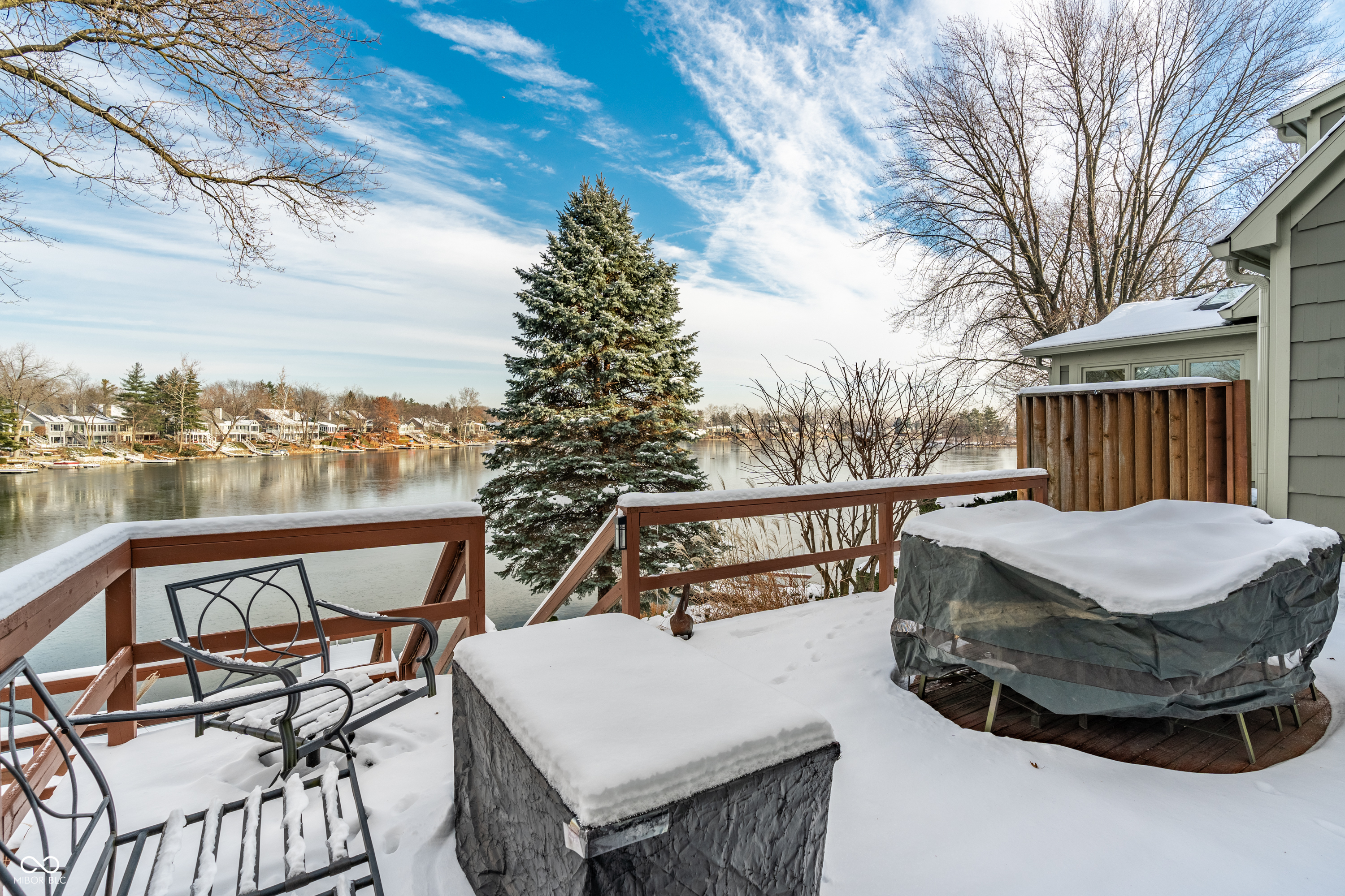 3312 Bay Road South Drive