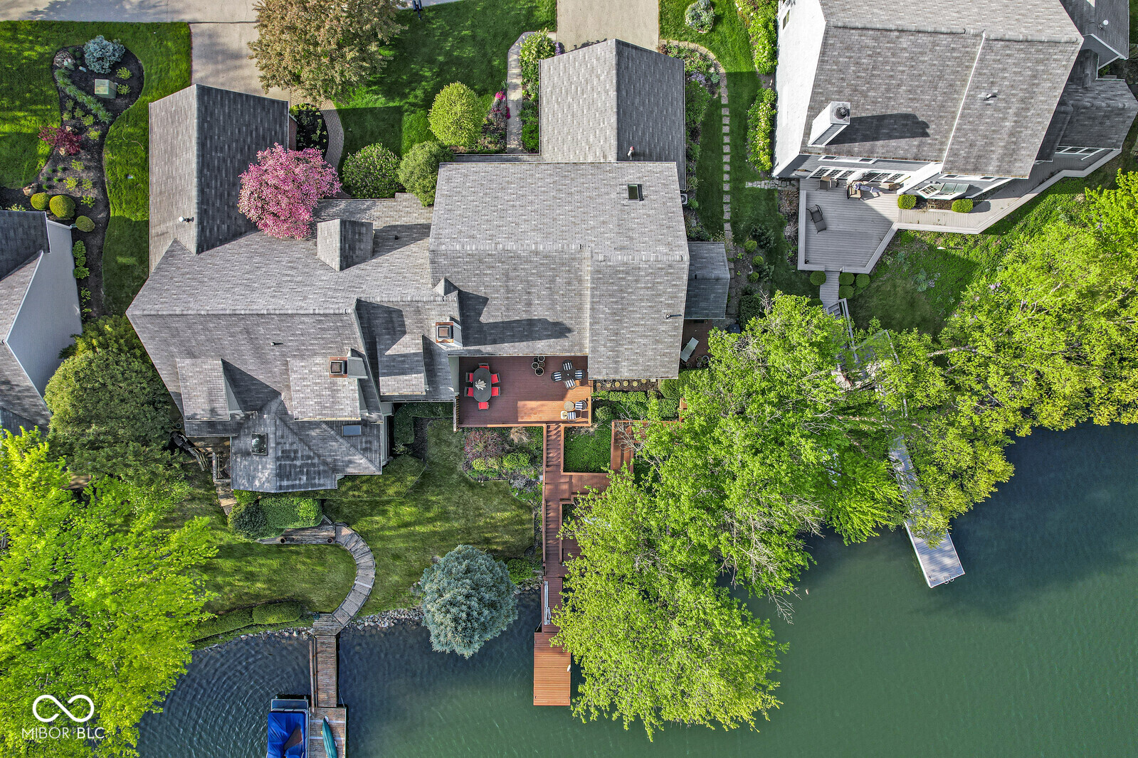 3312 Bay Road South Drive