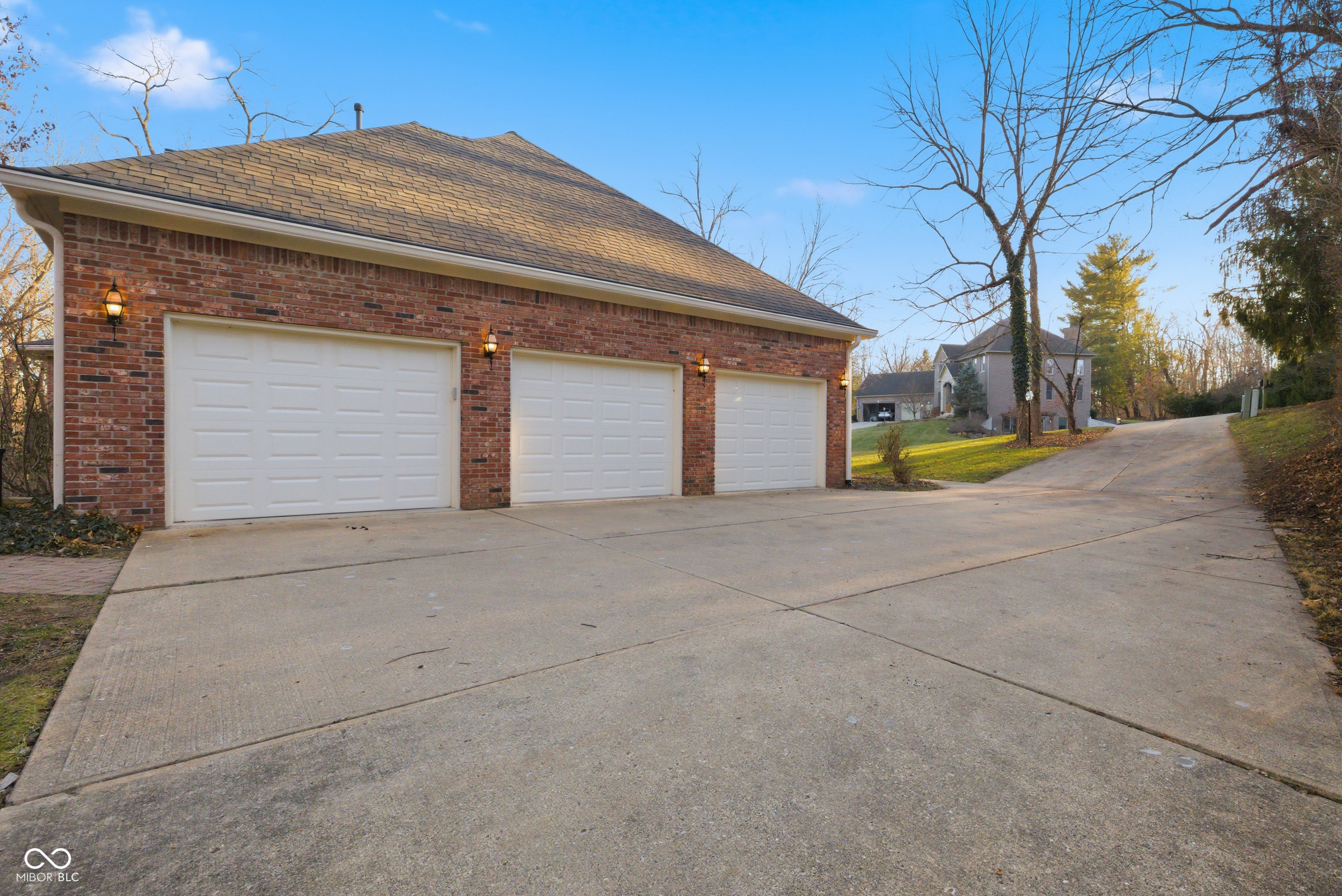 8738 Potters Cove Court