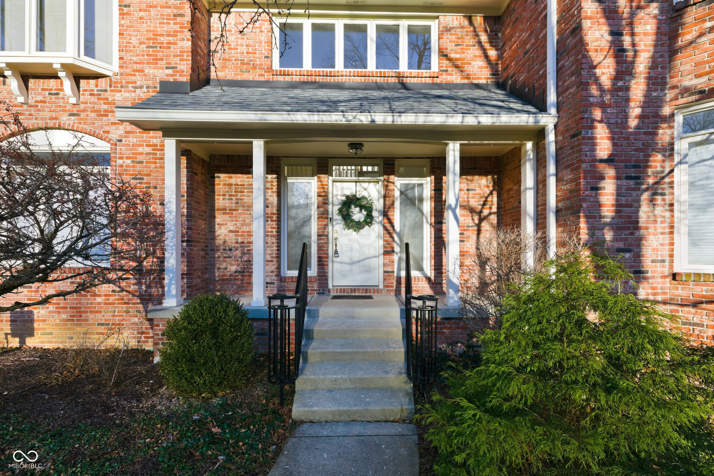 8738 Potters Cove Court