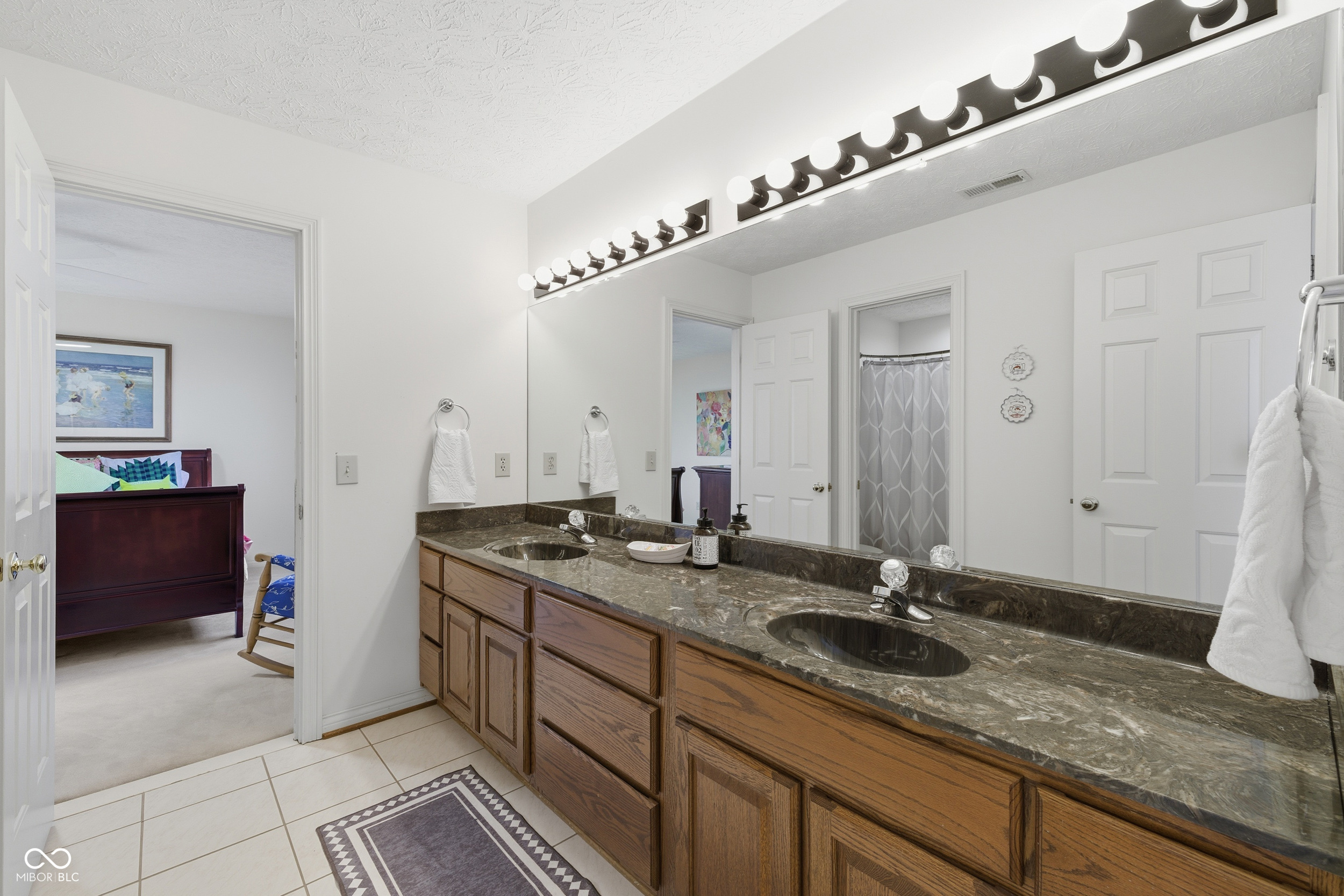 8738 Potters Cove Court