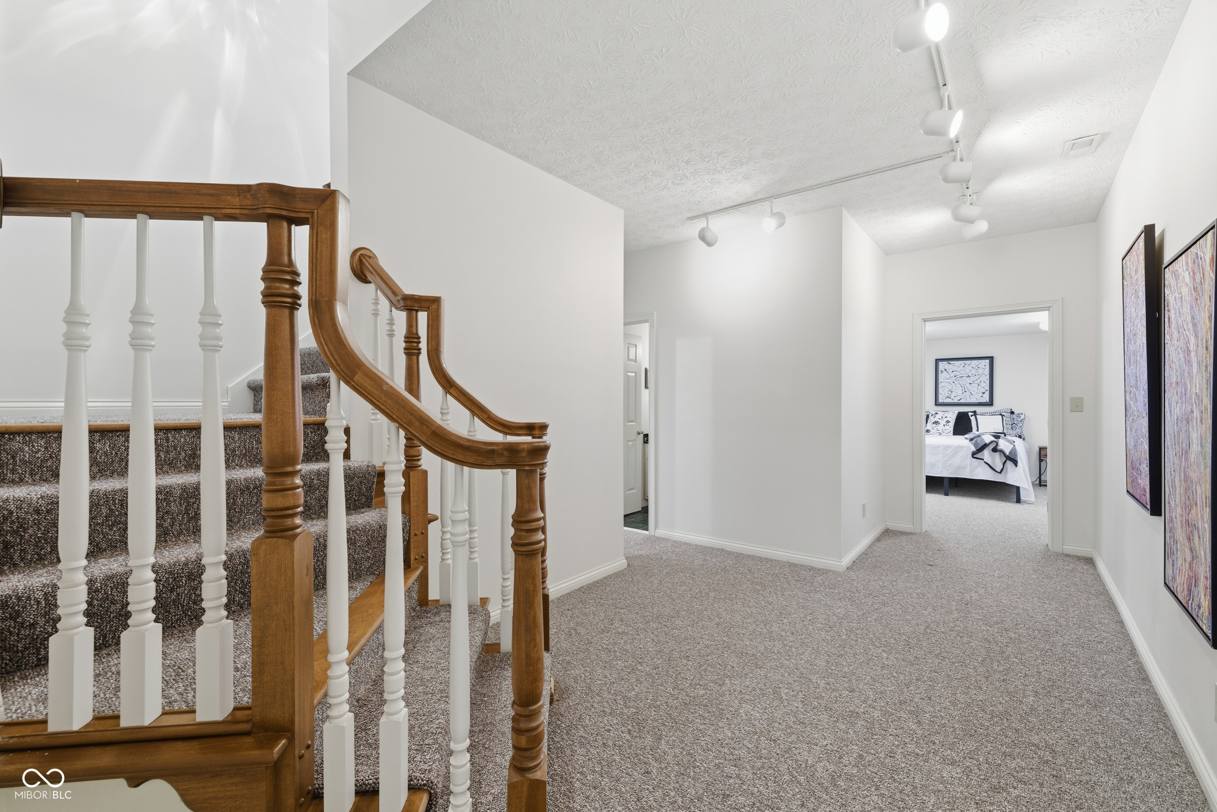 8738 Potters Cove Court