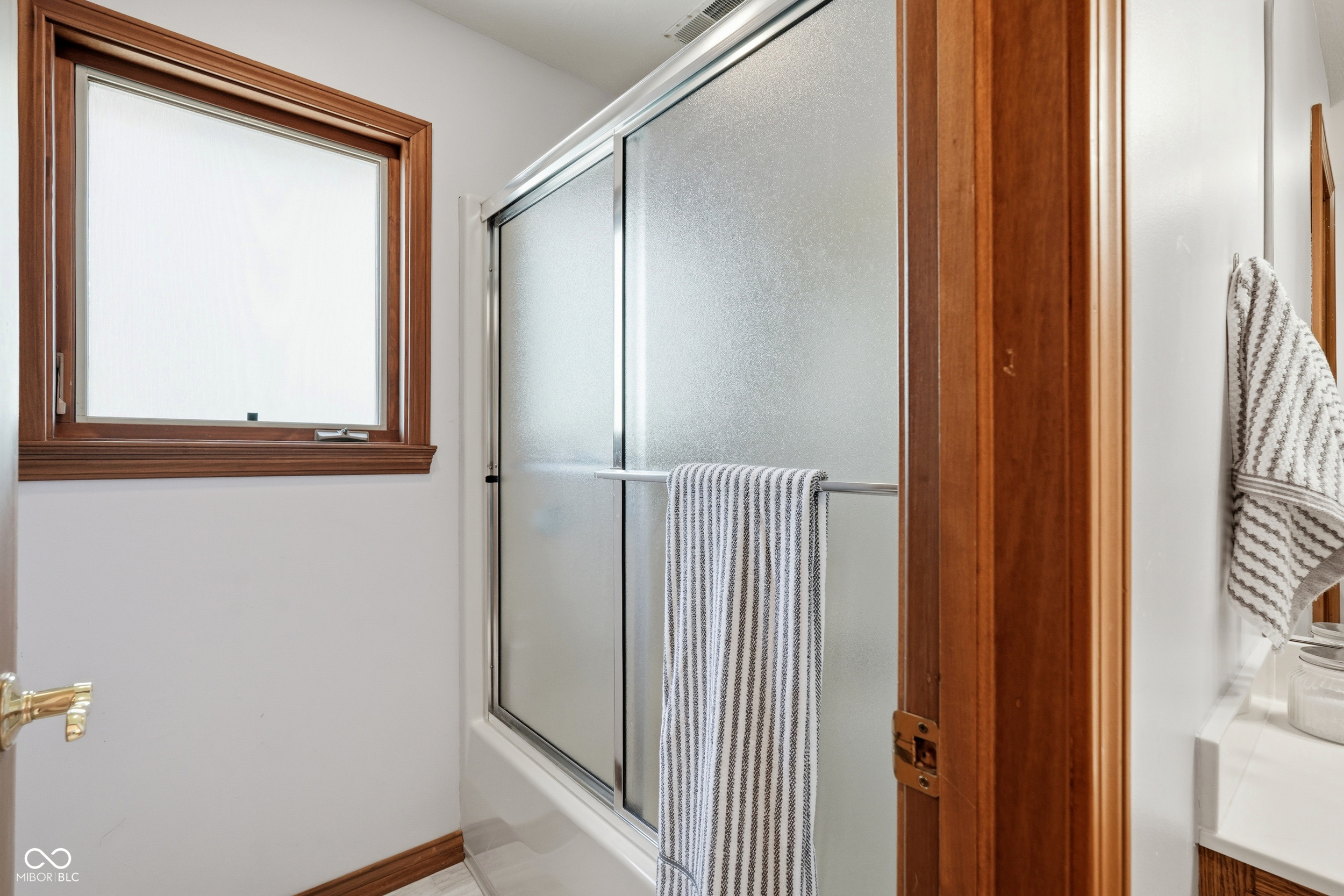 6553 Greyridge Boulevard