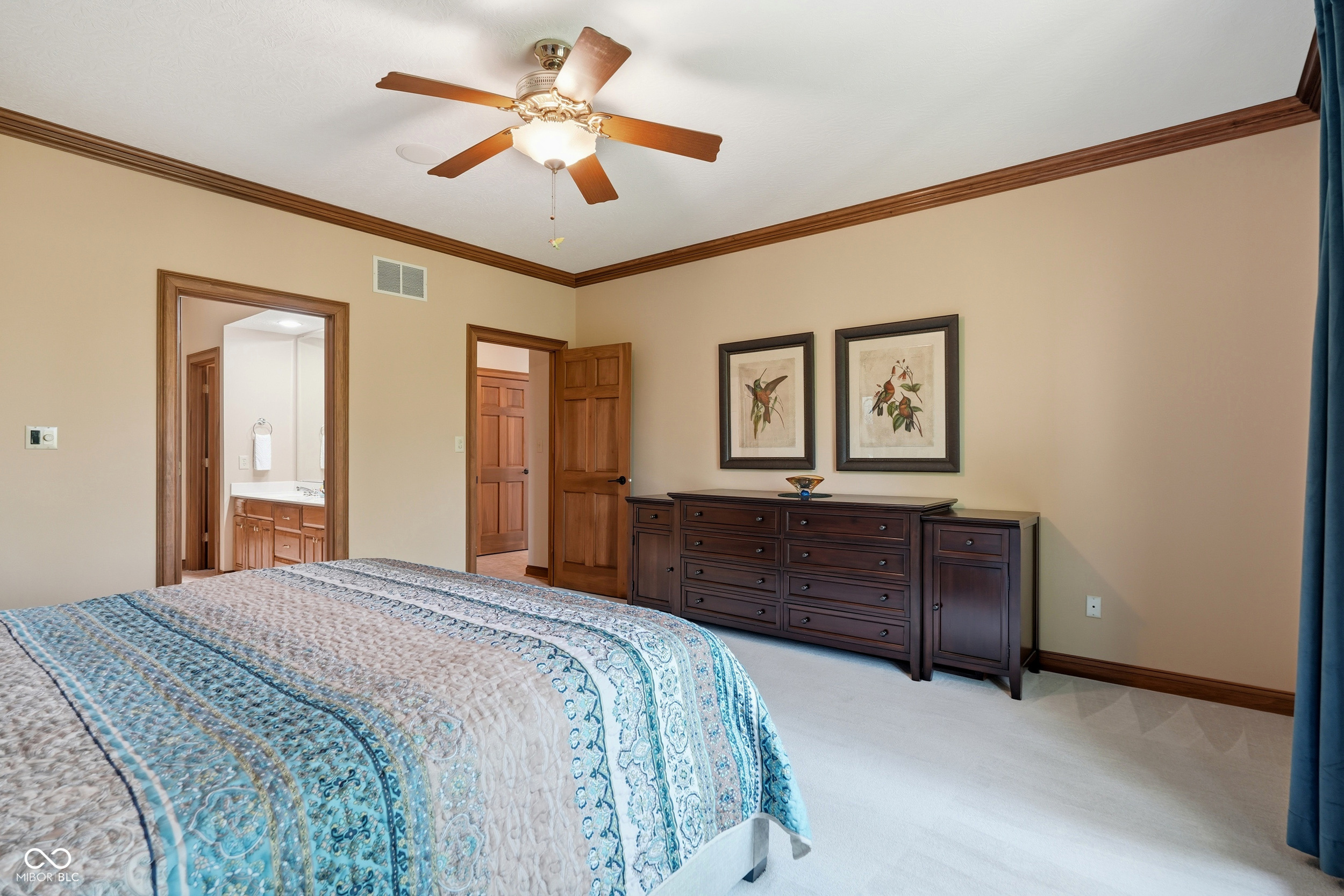 6553 Greyridge Boulevard