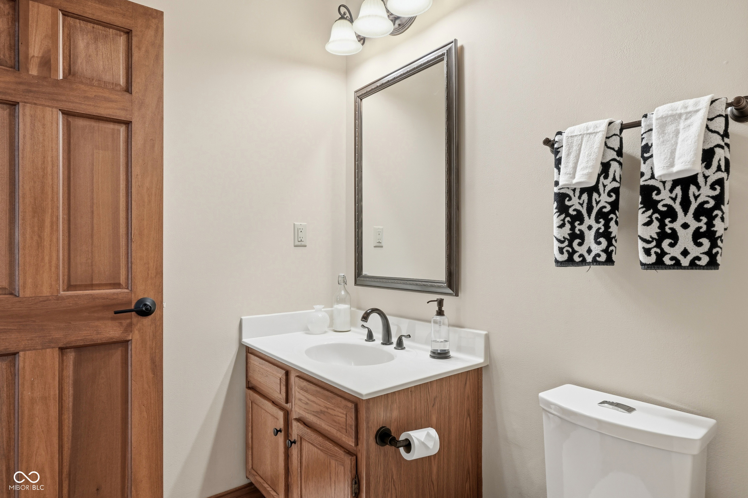 6553 Greyridge Boulevard