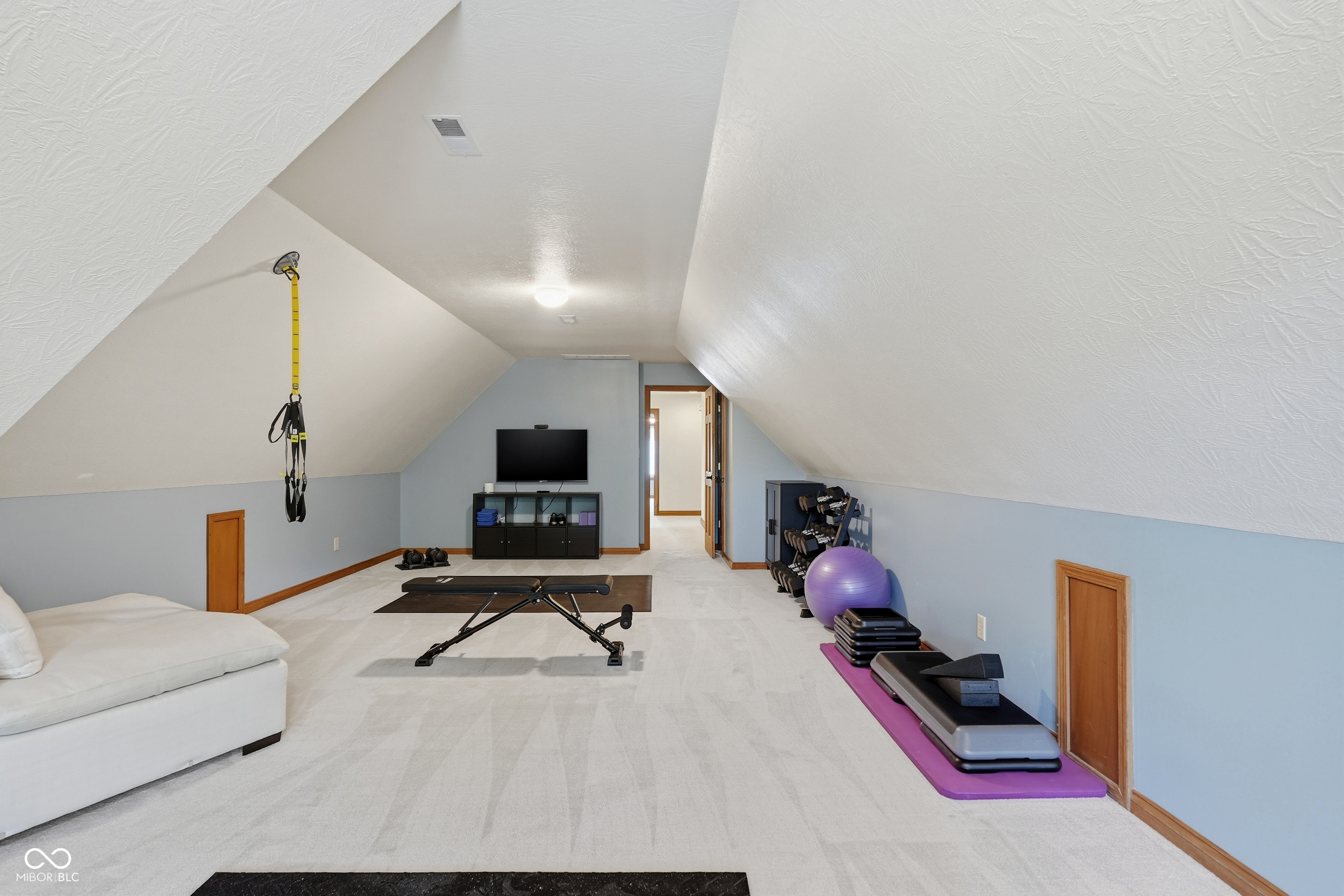 6553 Greyridge Boulevard