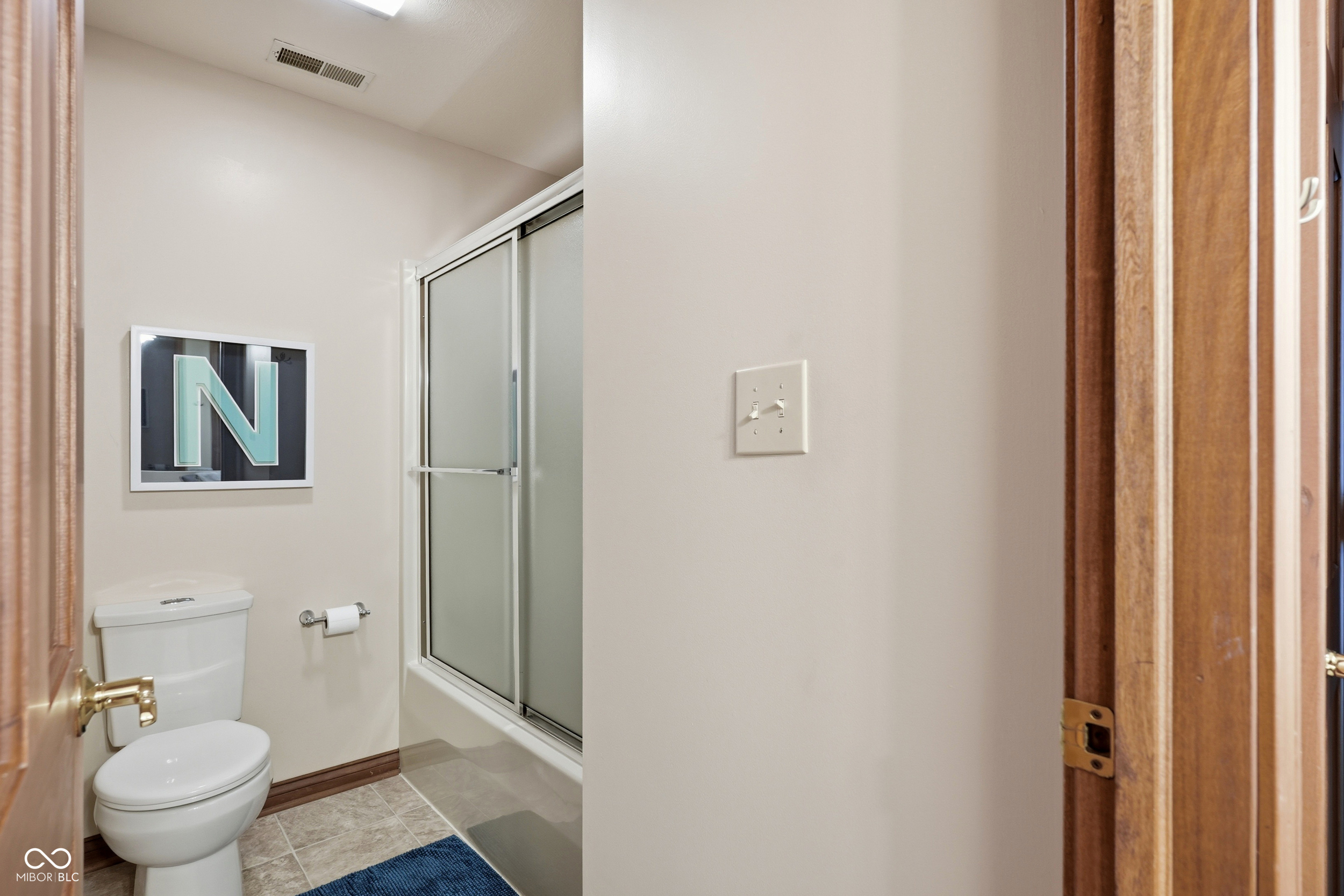 6553 Greyridge Boulevard