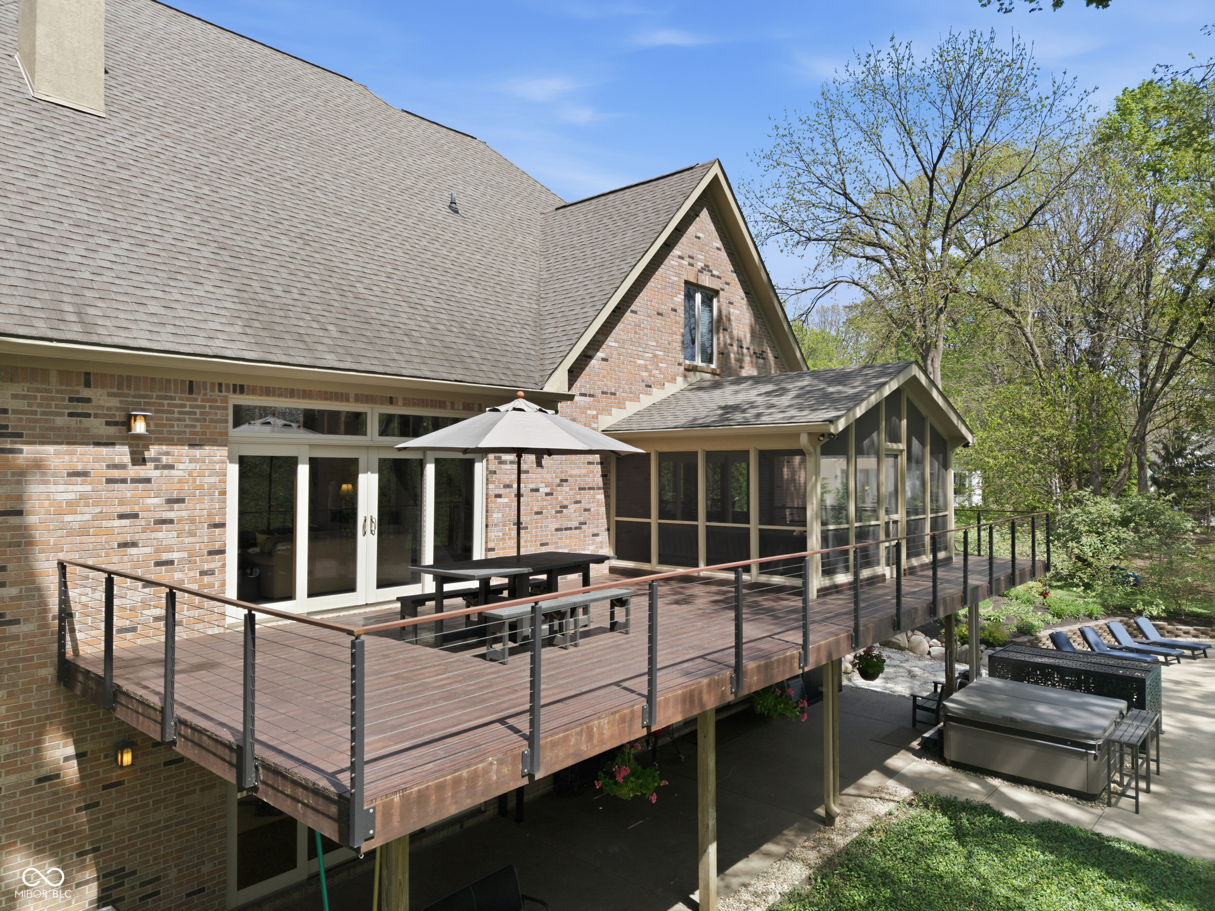 6553 Greyridge Boulevard