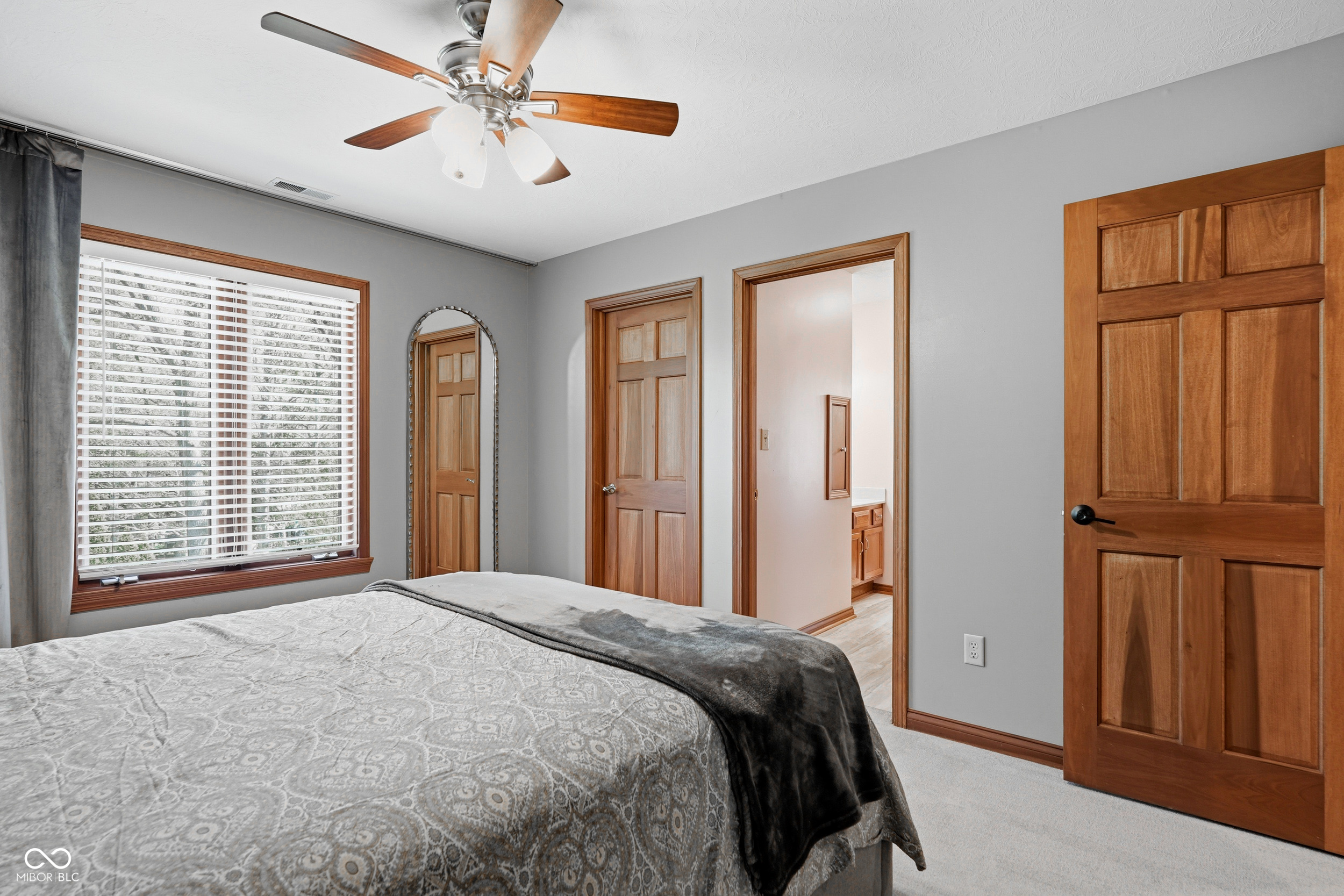 6553 Greyridge Boulevard