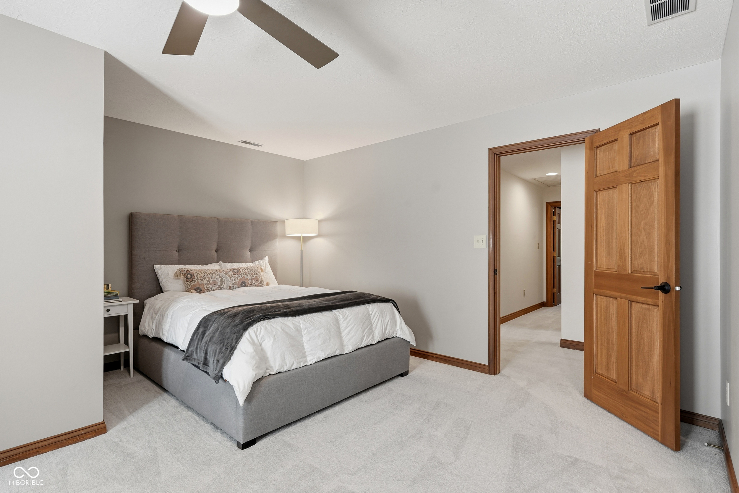 6553 Greyridge Boulevard