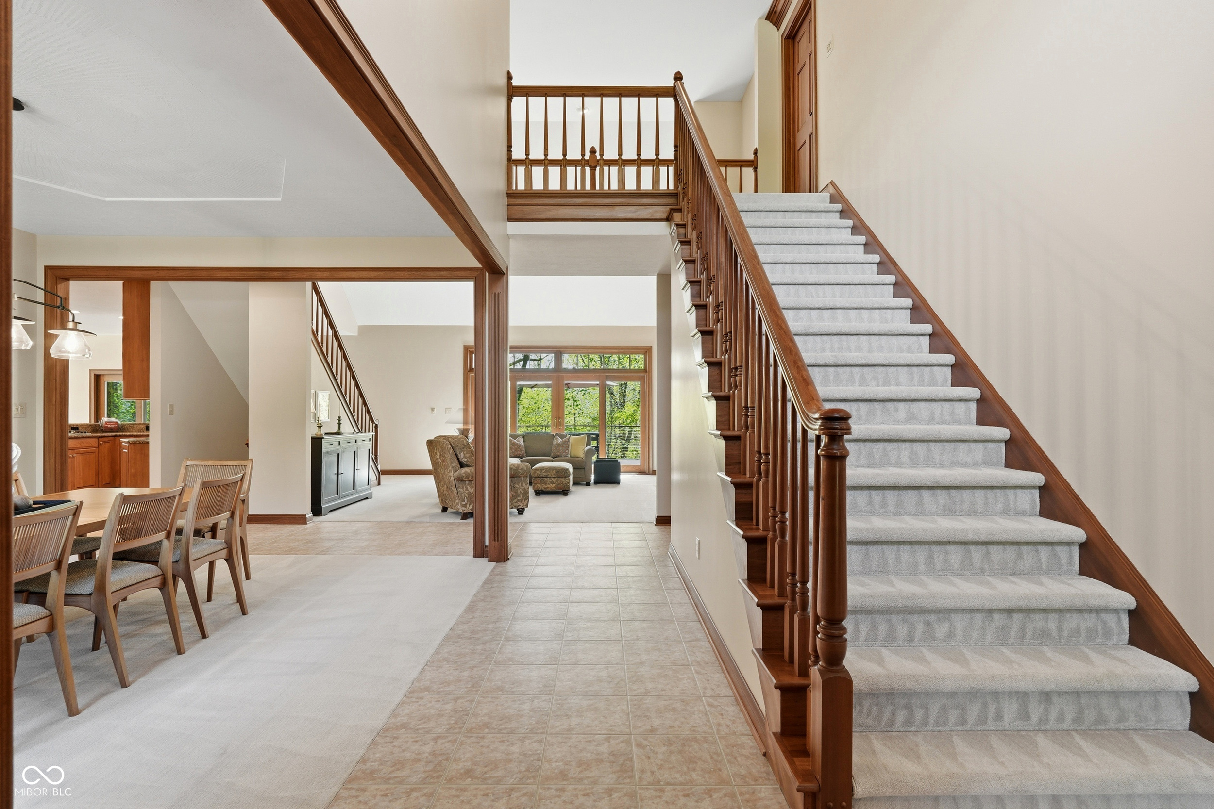 6553 Greyridge Boulevard