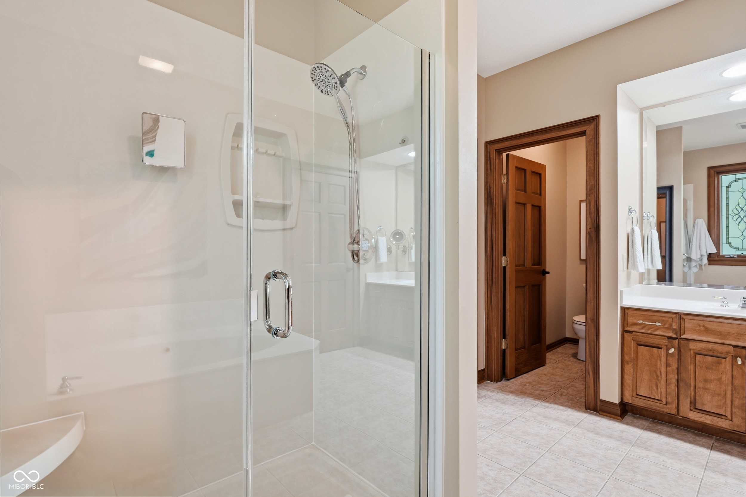 6553 Greyridge Boulevard