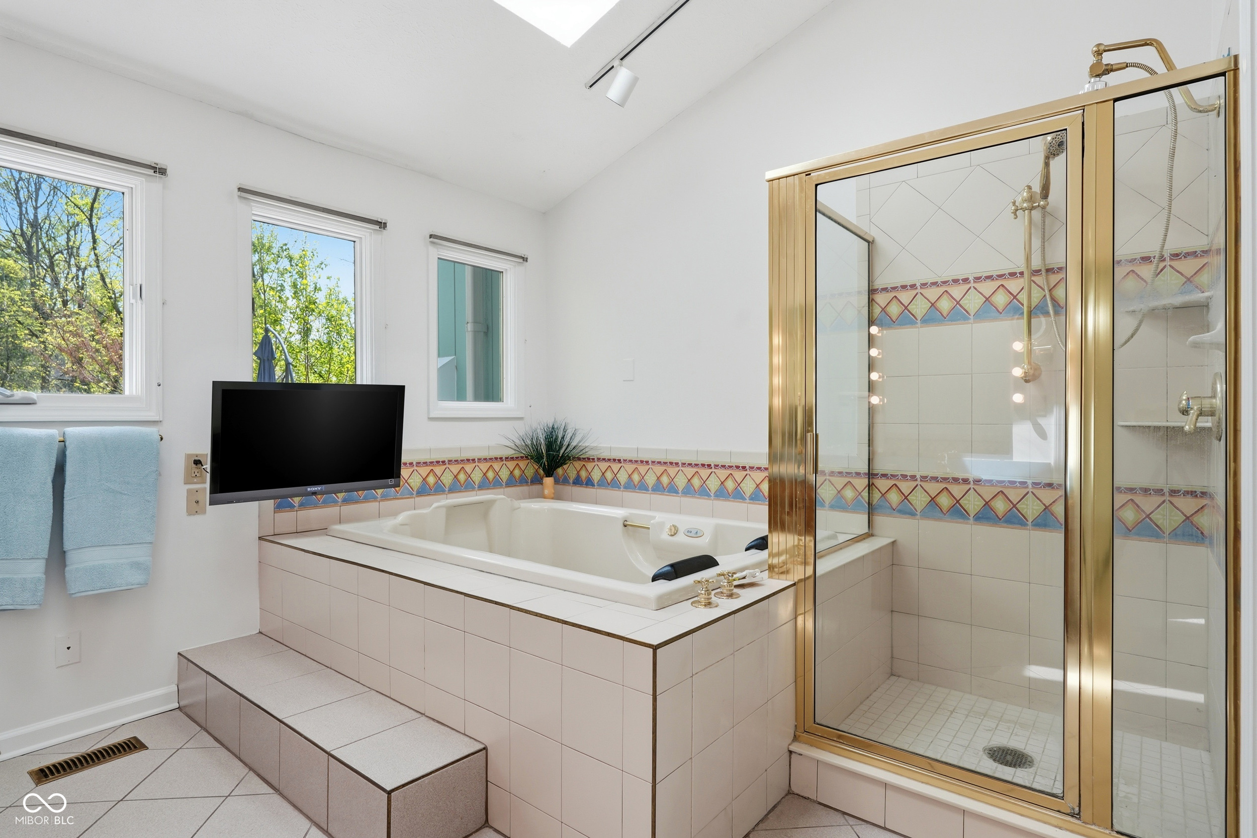 10649 Windjammer Circle