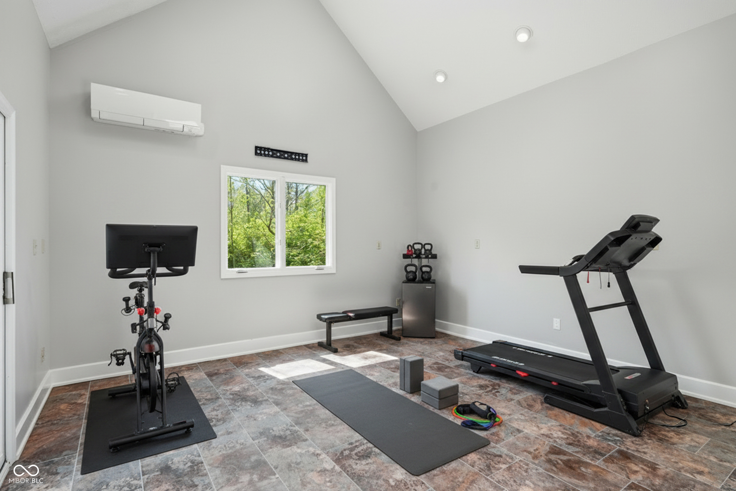 10649 Windjammer Circle