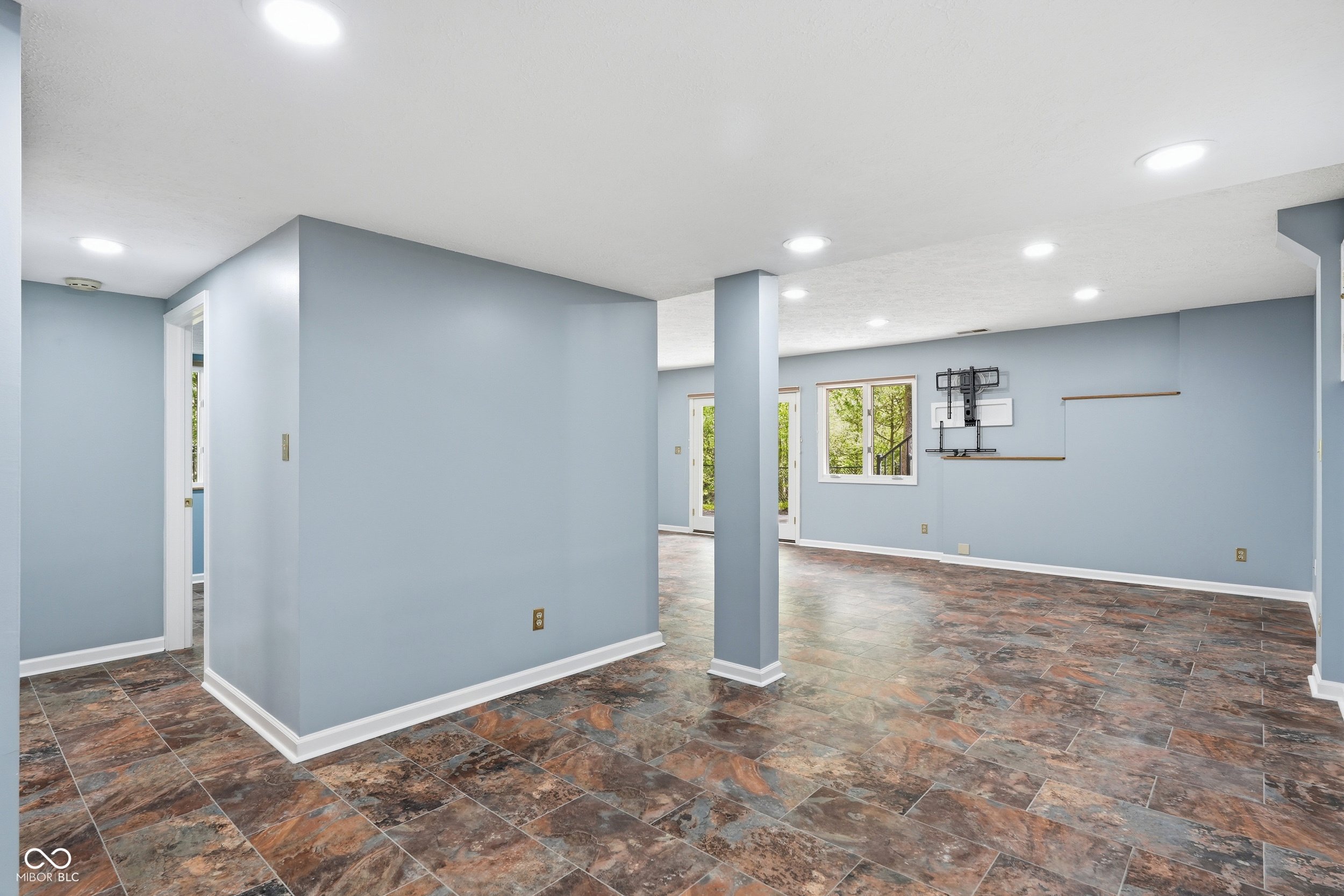 10649 Windjammer Circle