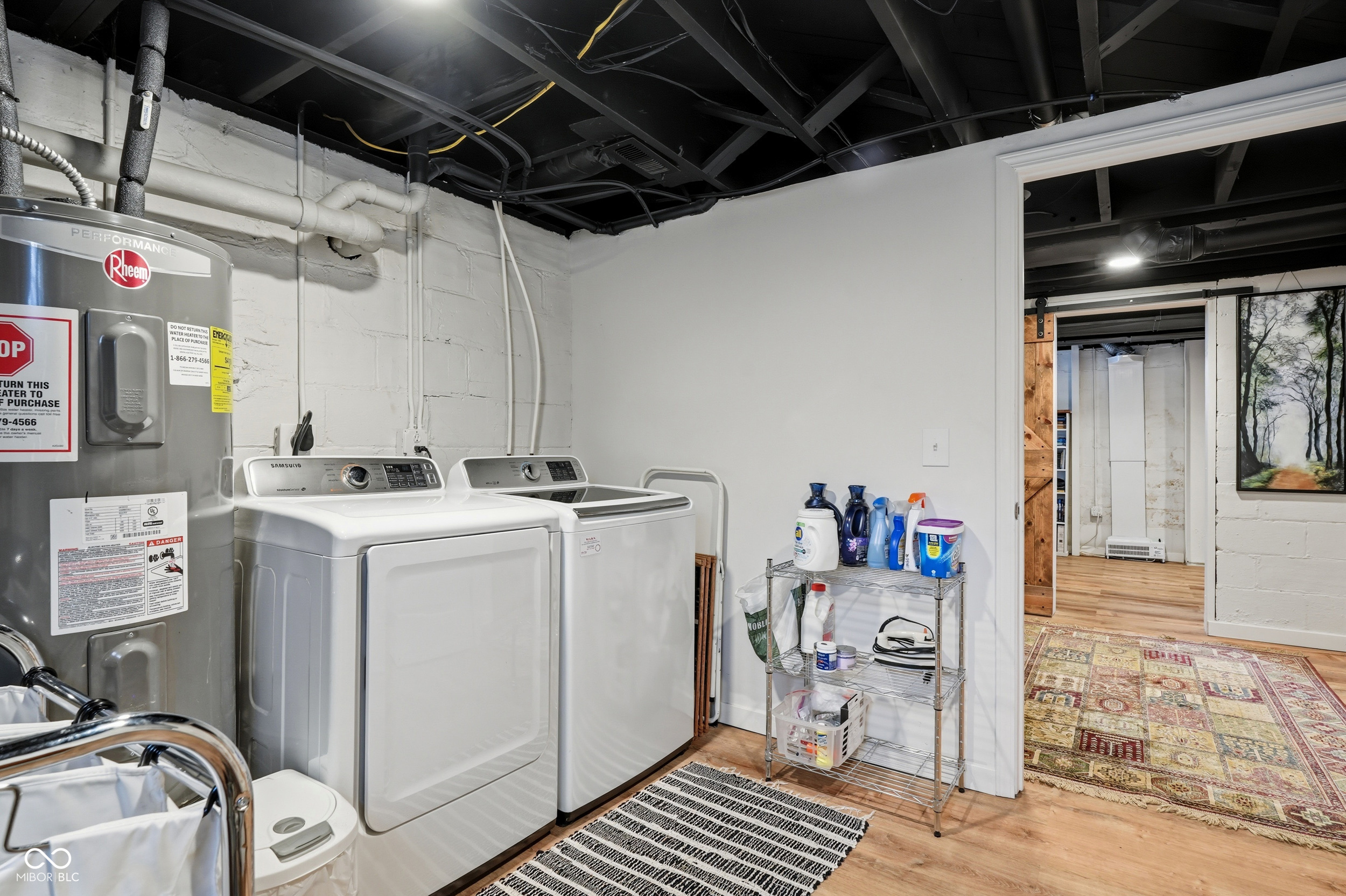 422 Poplar Street