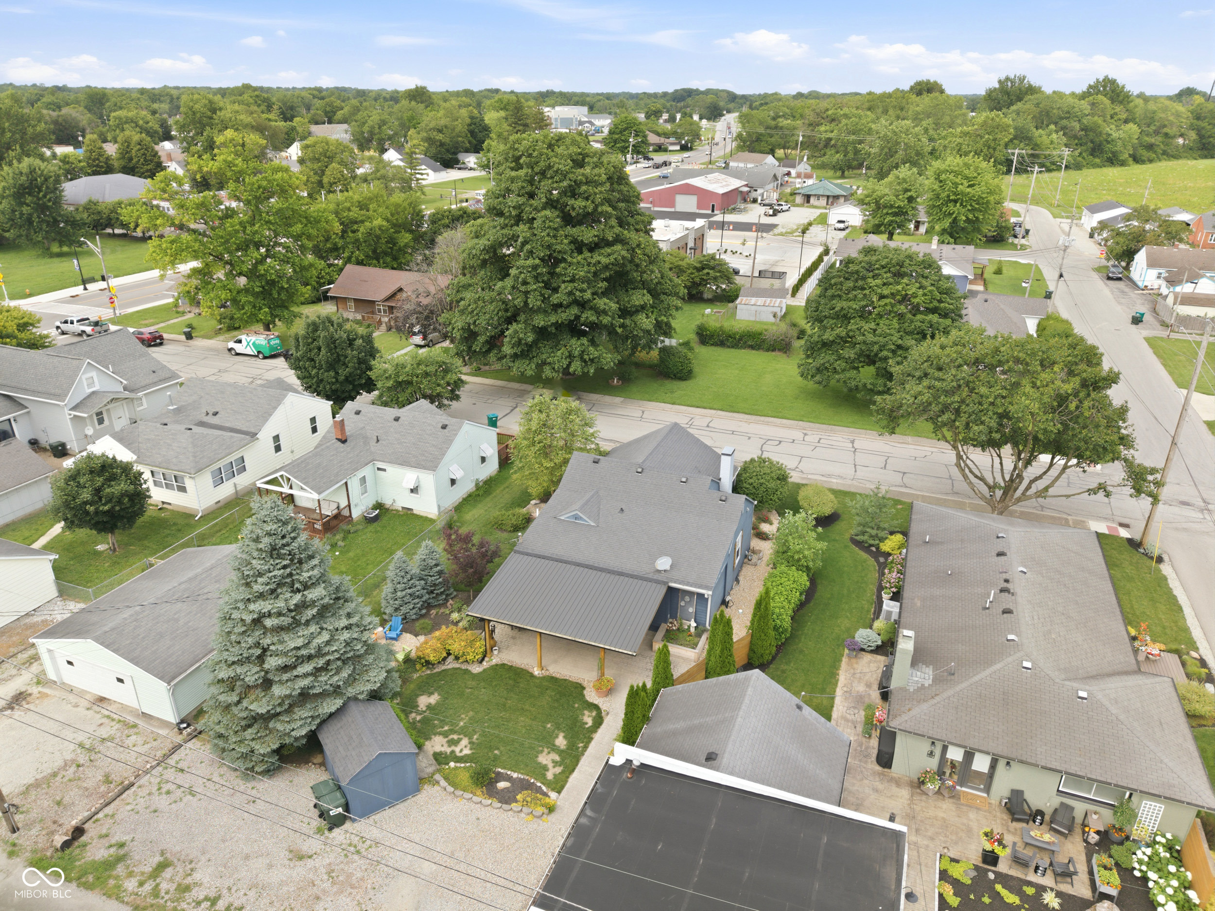 422 Poplar Street