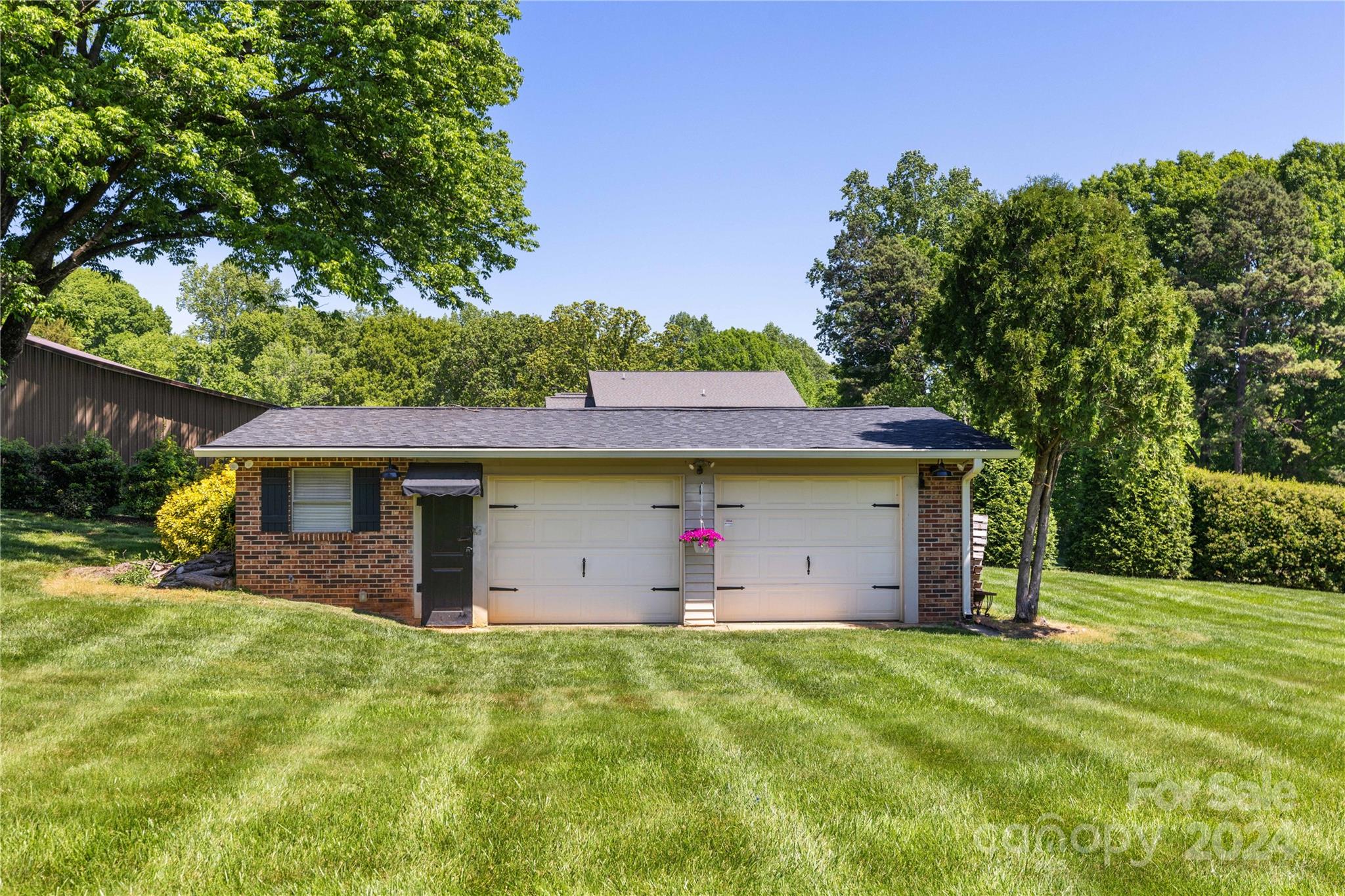1150 Ratchford Drive