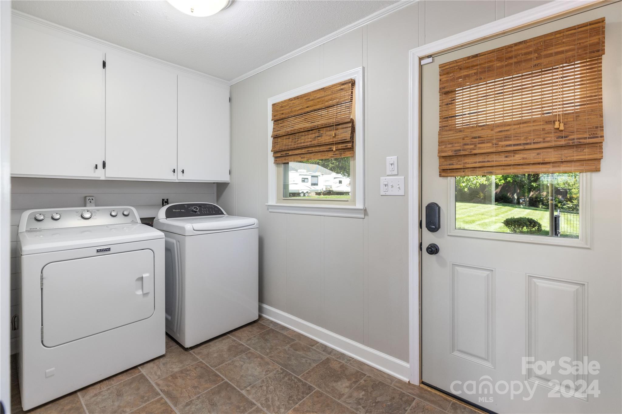 1150 Ratchford Drive