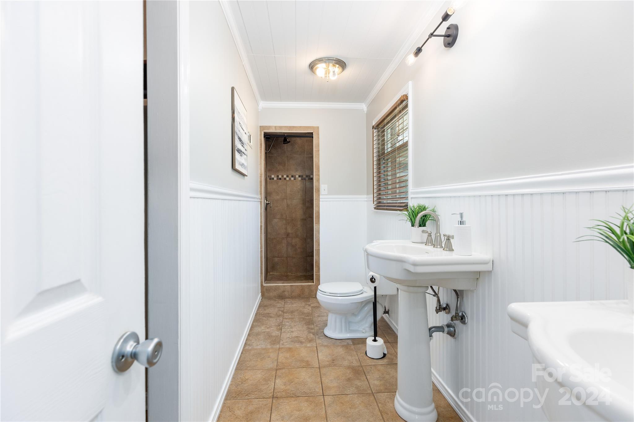 1150 Ratchford Drive