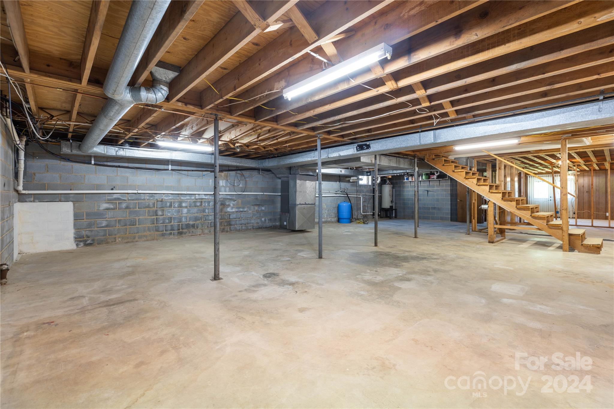 1150 Ratchford Drive
