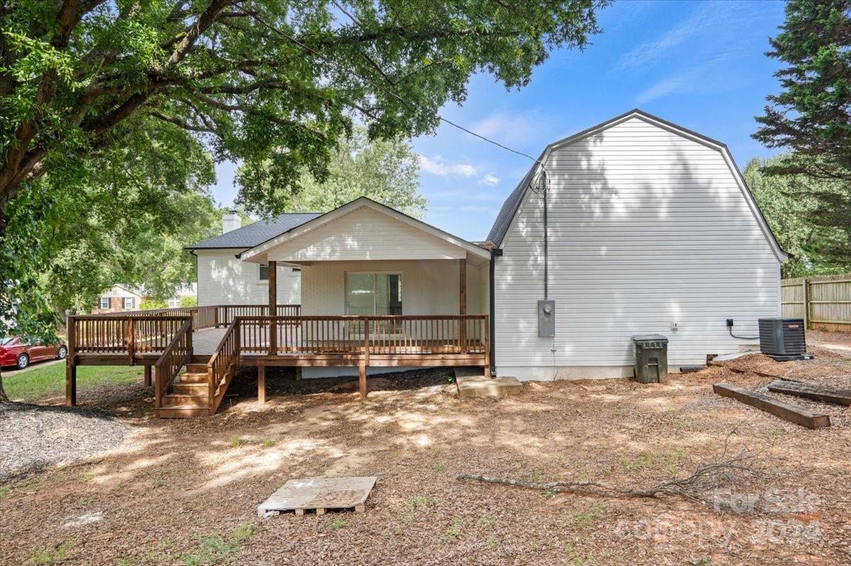 13530 Four Oaks Lane