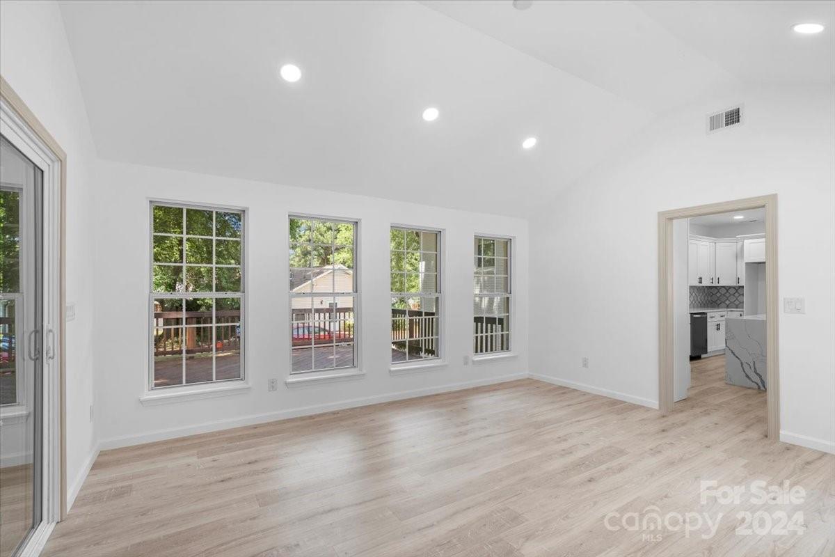 13530 Four Oaks Lane
