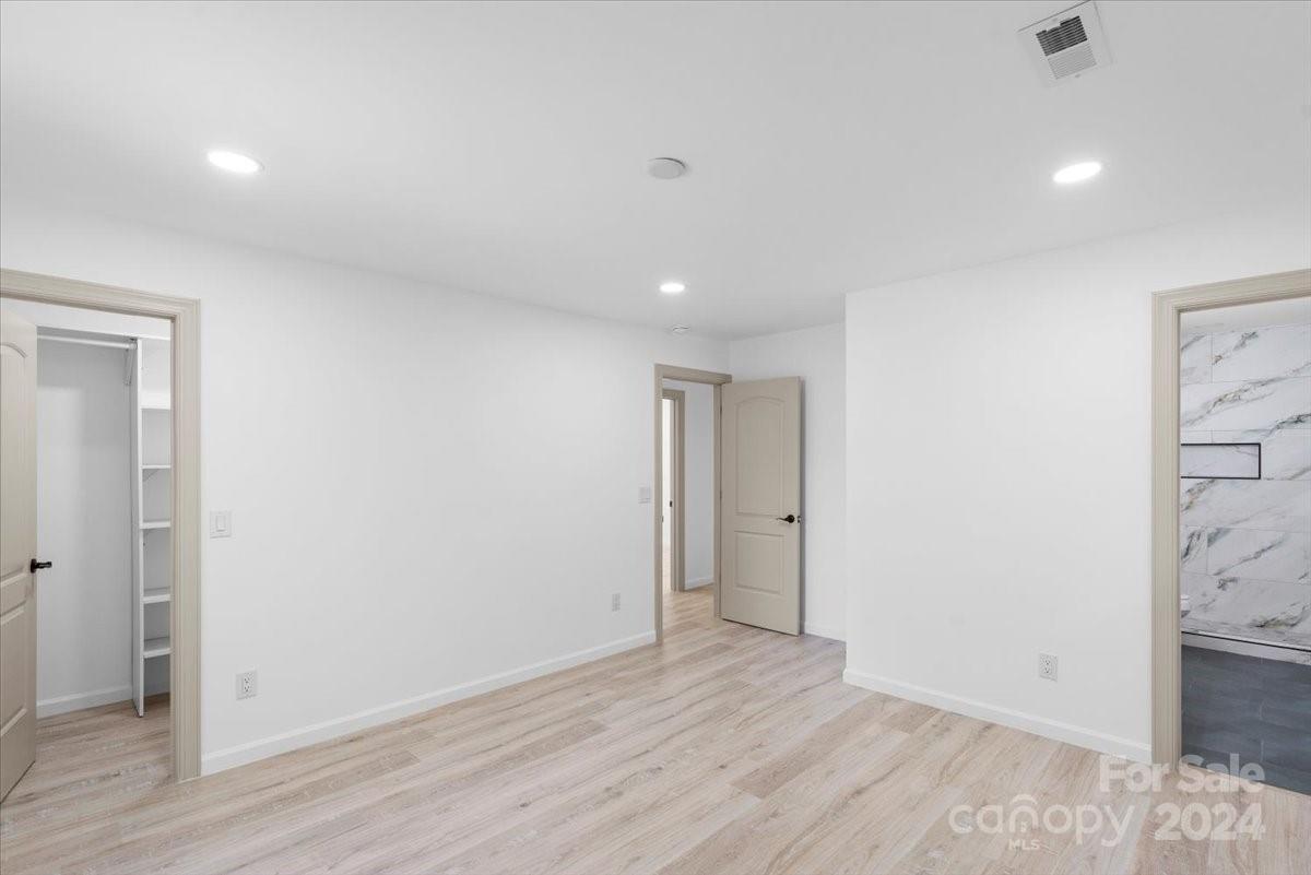 13530 Four Oaks Lane