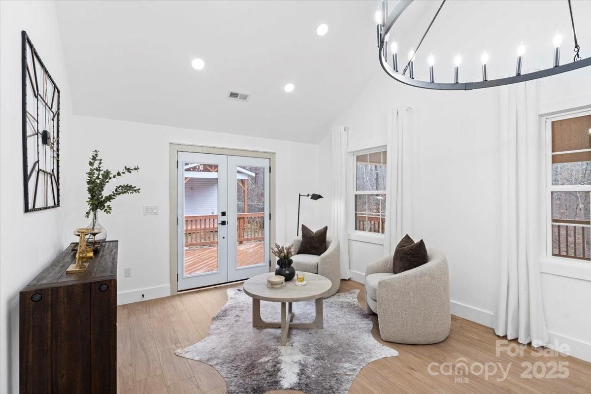 3305 Cameo Trail