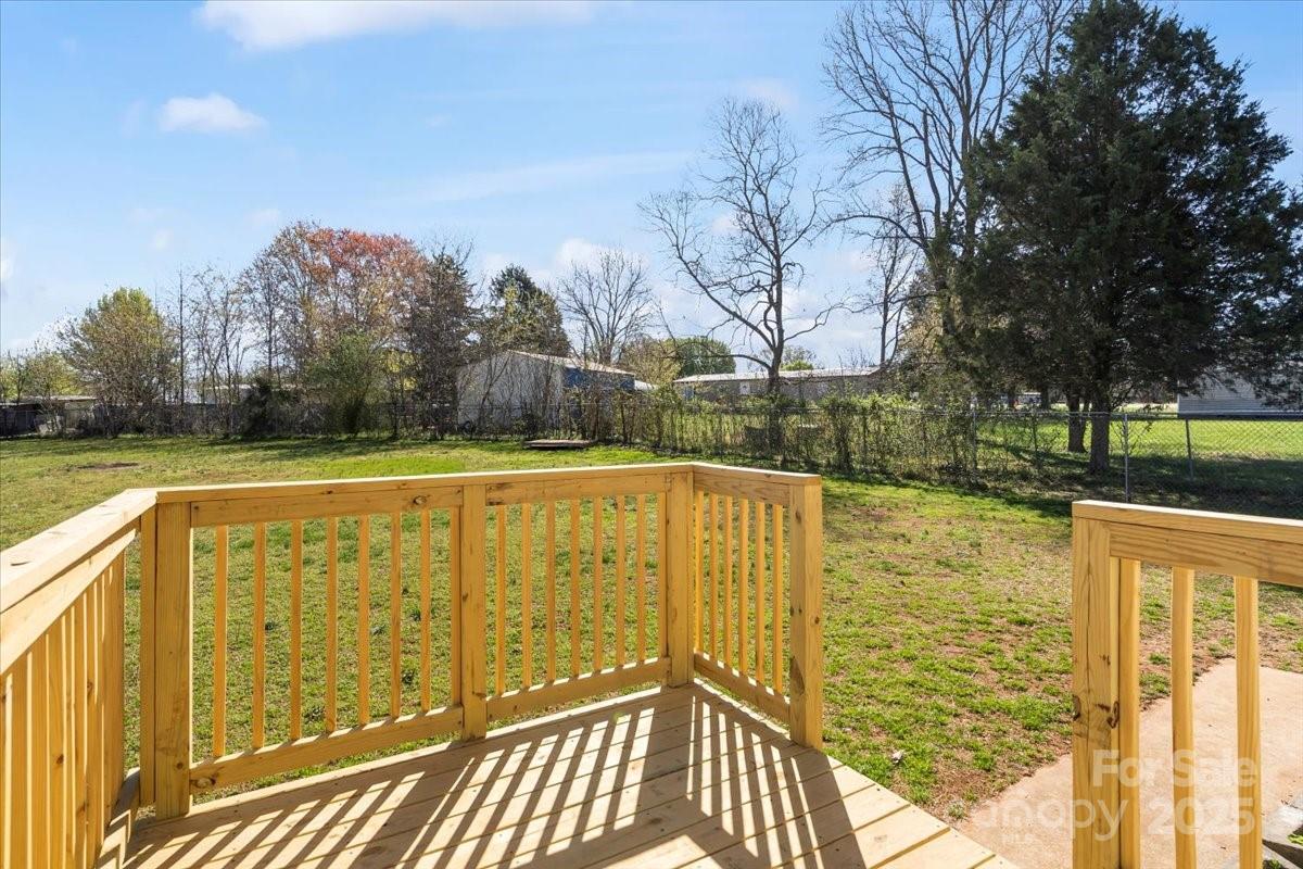 152 Springway Lane
