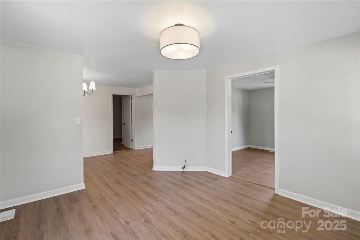 300 N Ervin Avenue