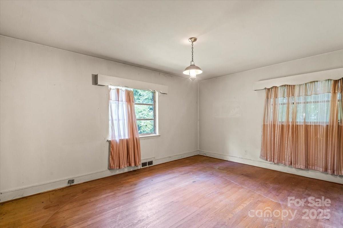 5000 Hoover Drive