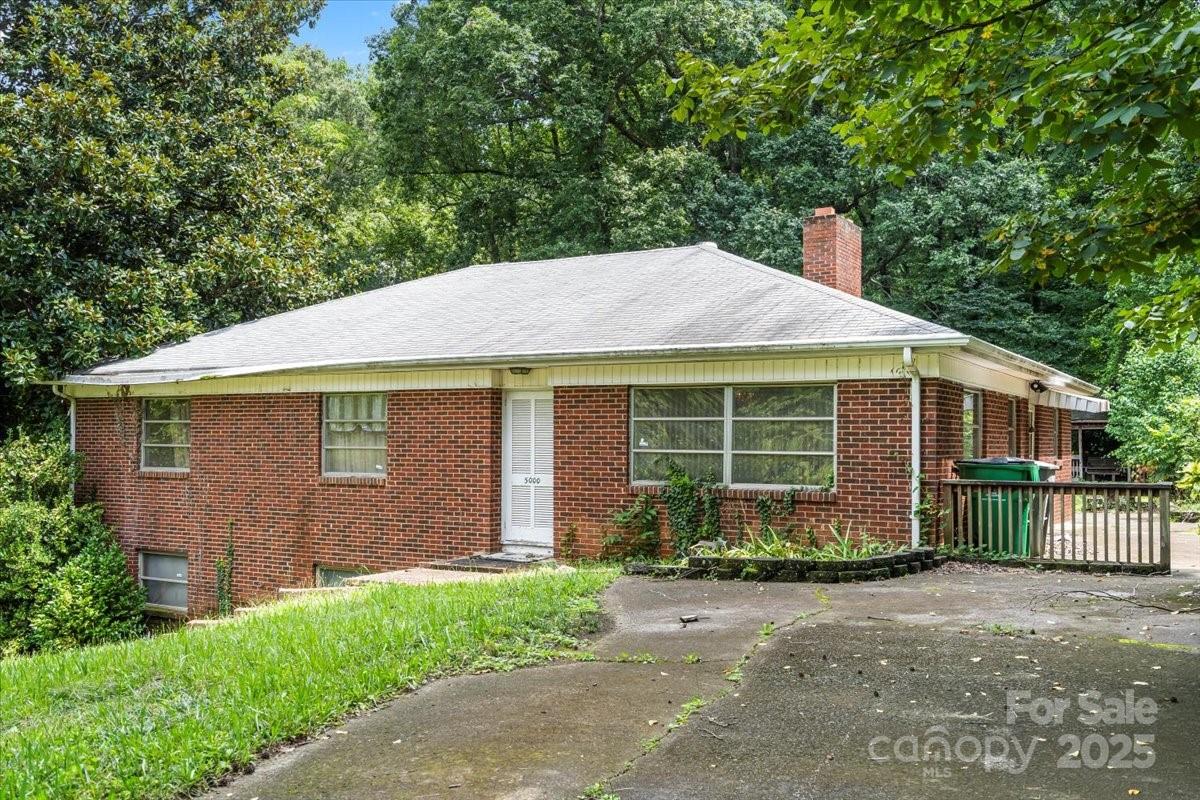 5000 Hoover Drive