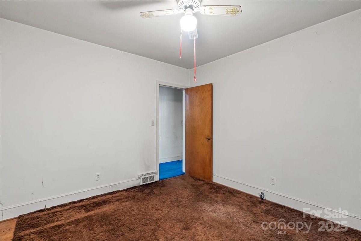 5000 Hoover Drive