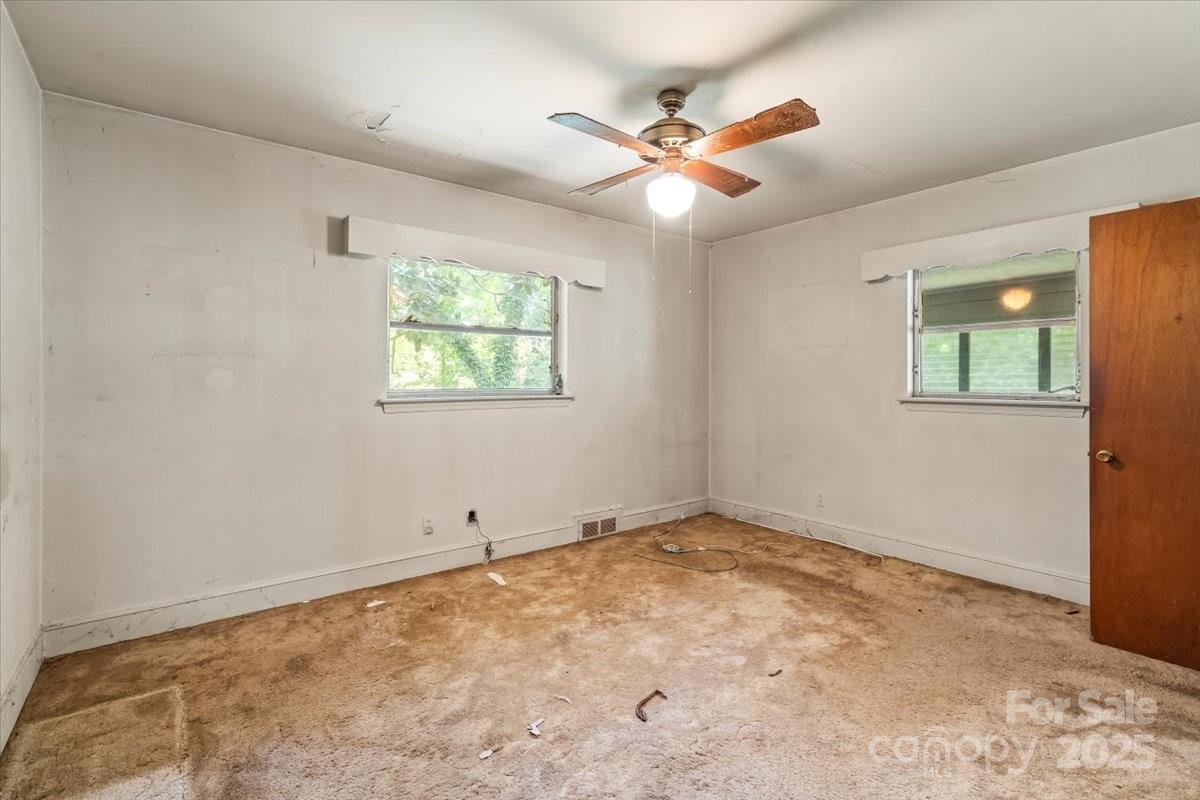 5000 Hoover Drive