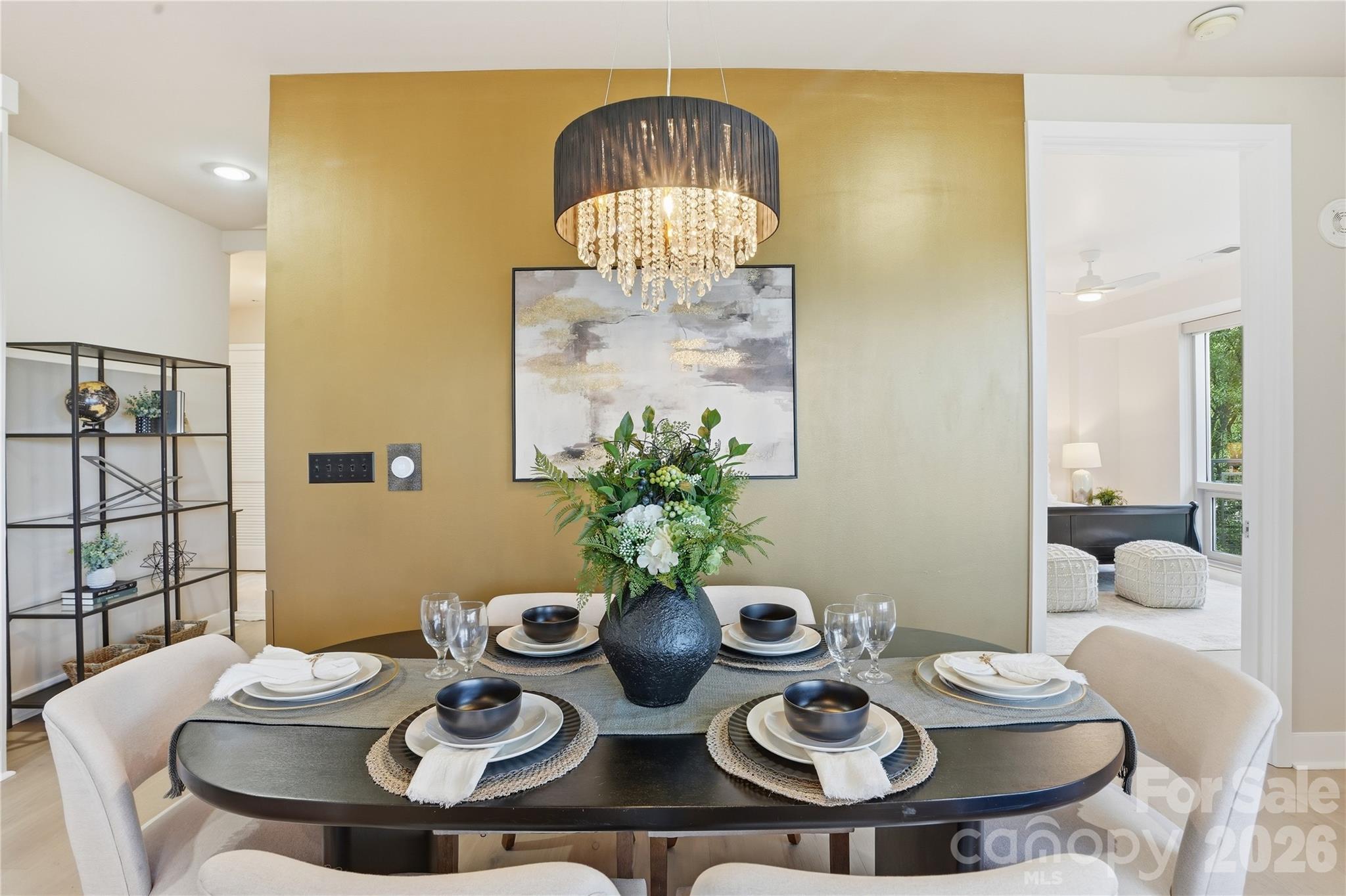 1133 Metropolitan Avenue Unit: 208