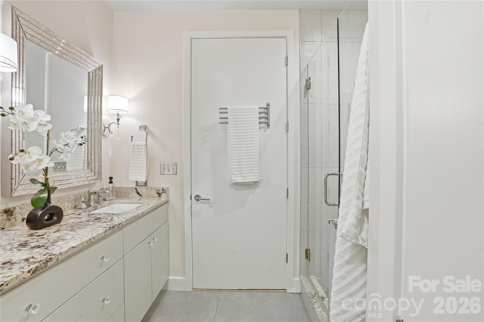 1133 Metropolitan Avenue Unit: 208