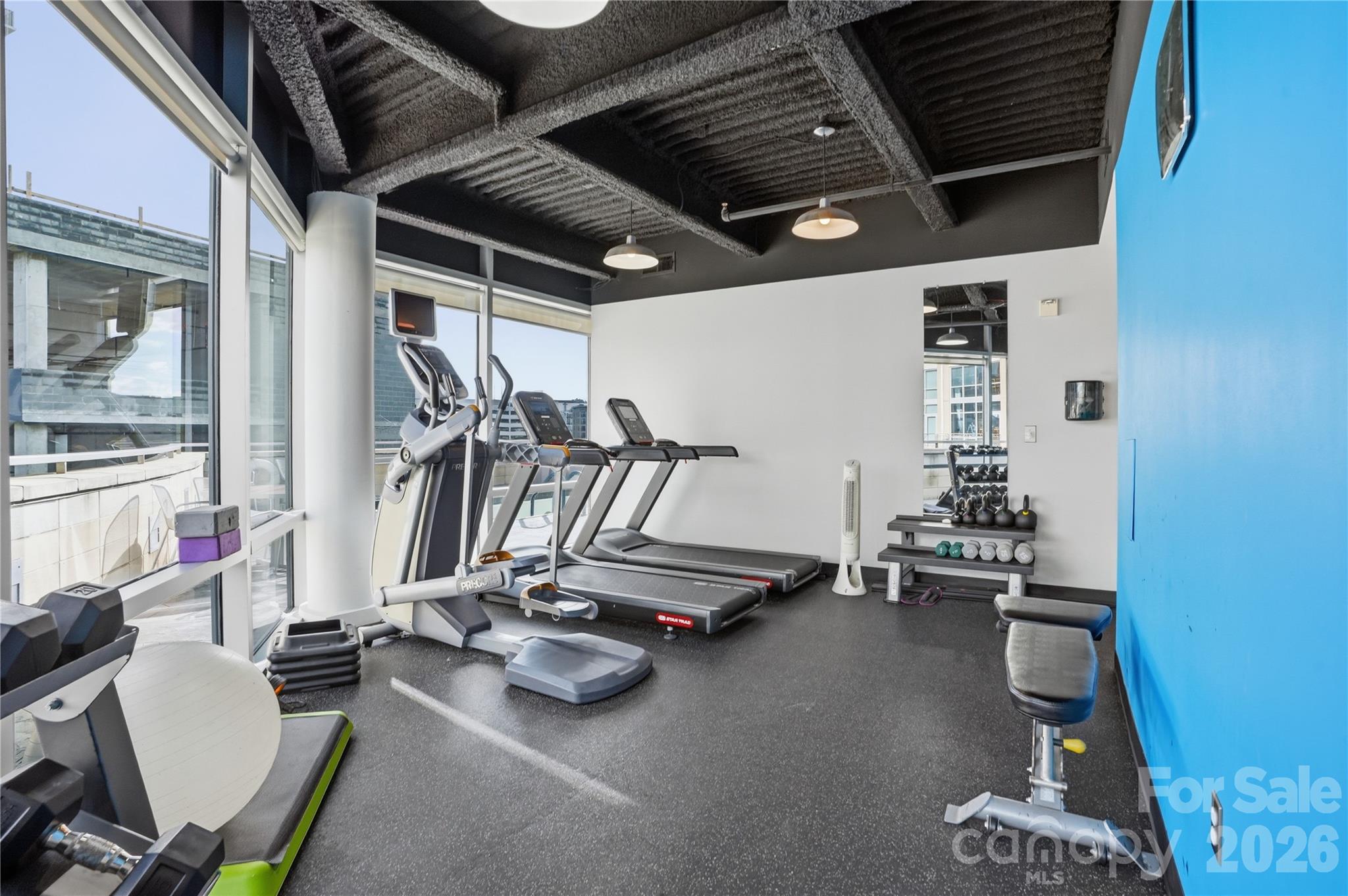1133 Metropolitan Avenue Unit: 208