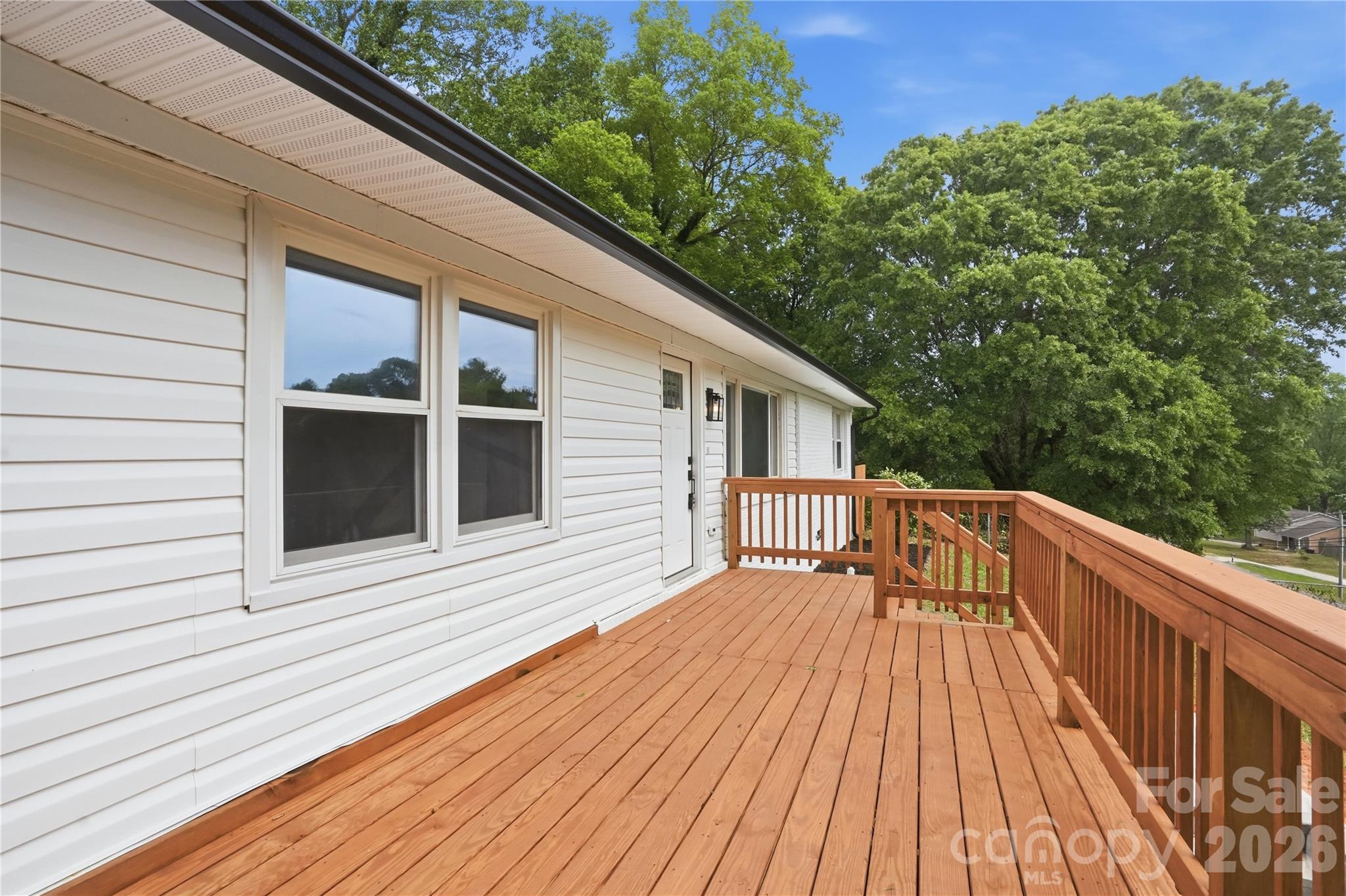 921 Green Circle Drive