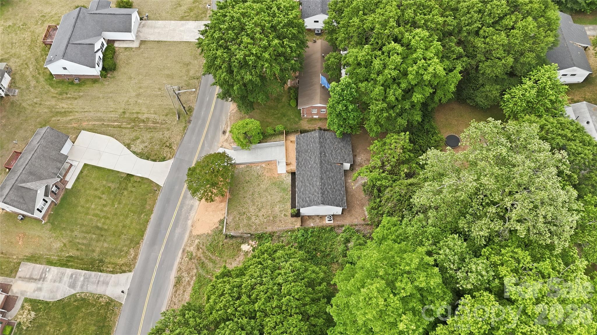 921 Green Circle Drive