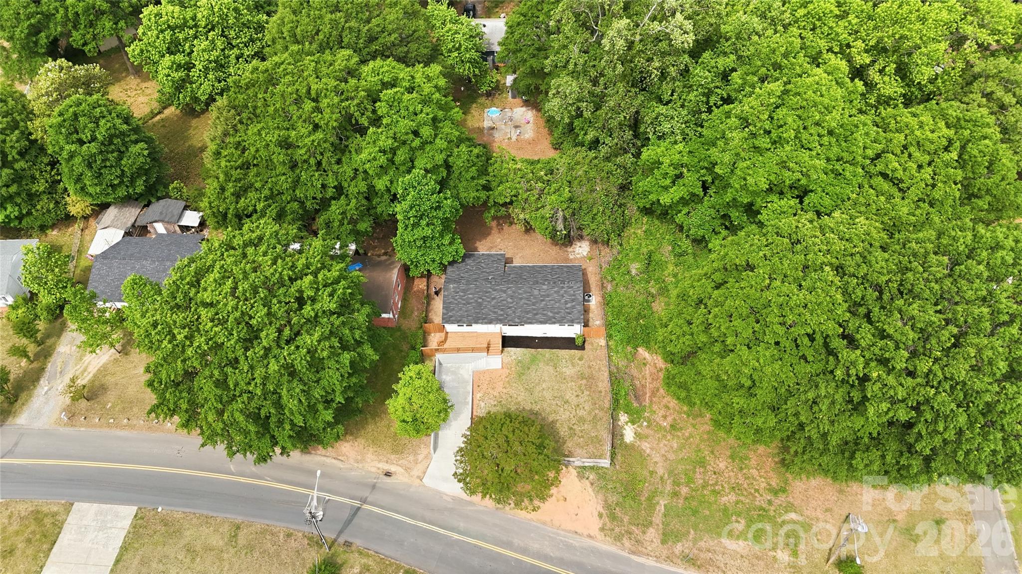 921 Green Circle Drive