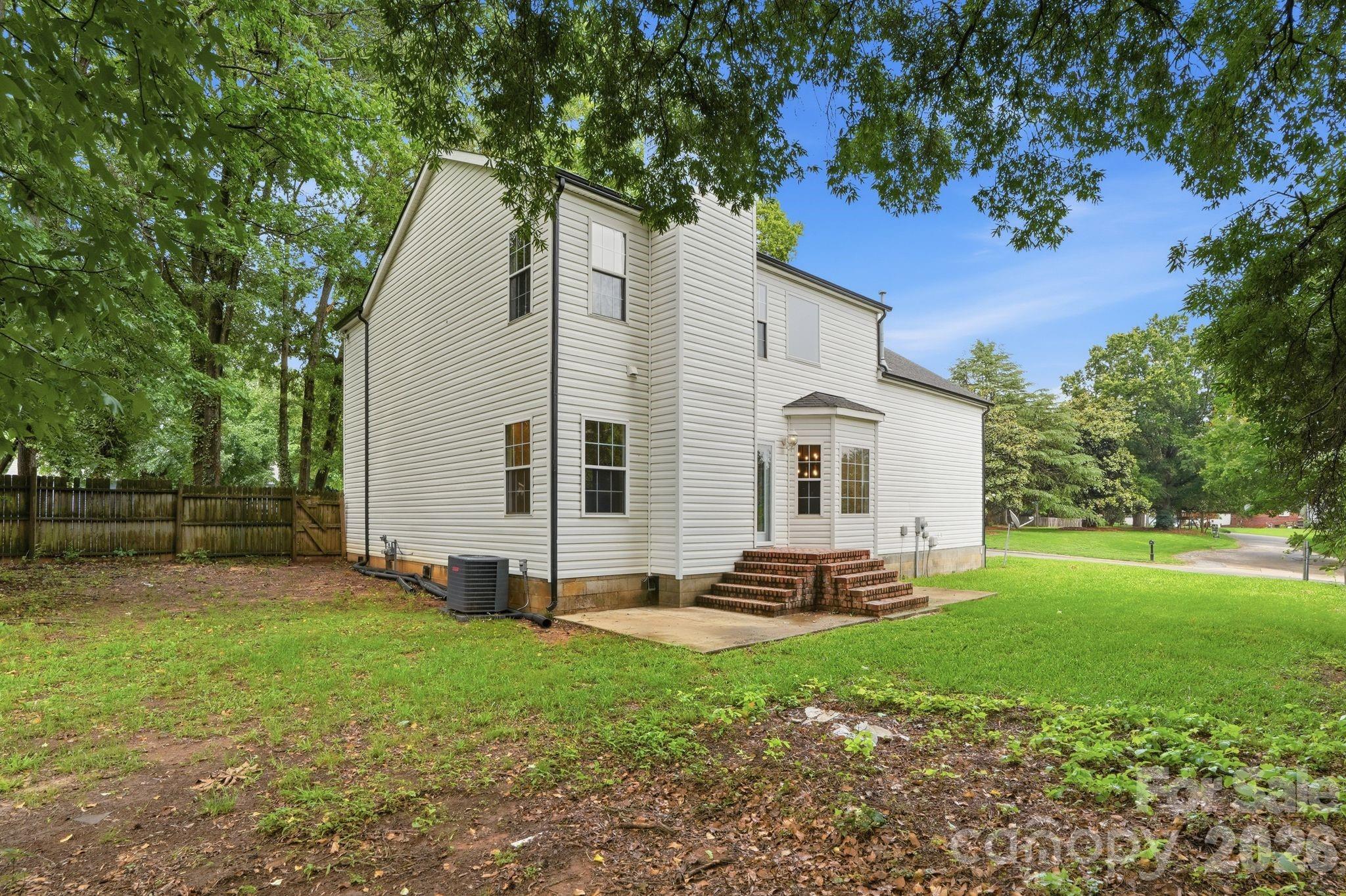 5846 Hanna Court