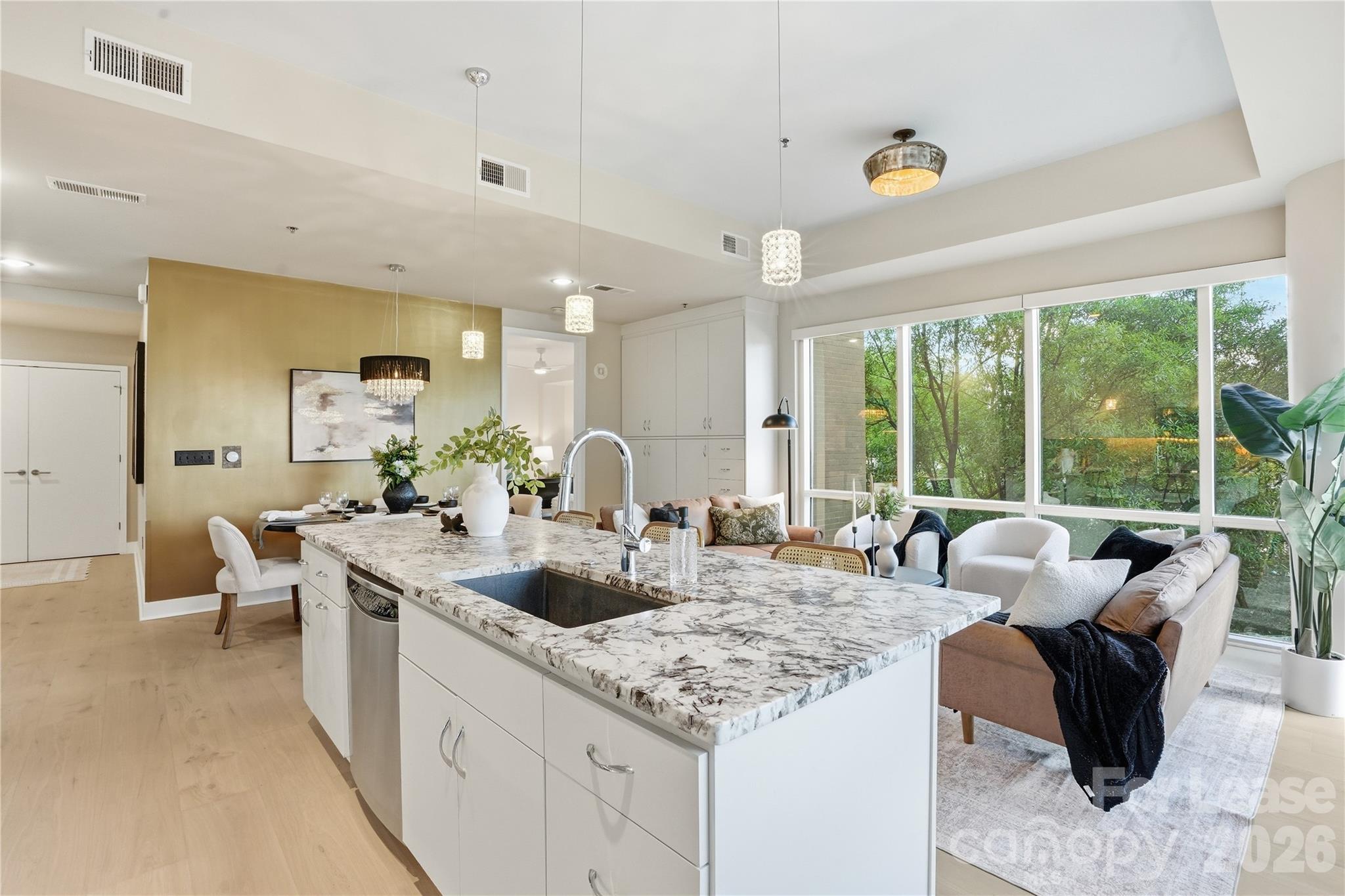 1133 Metropolitan Avenue
