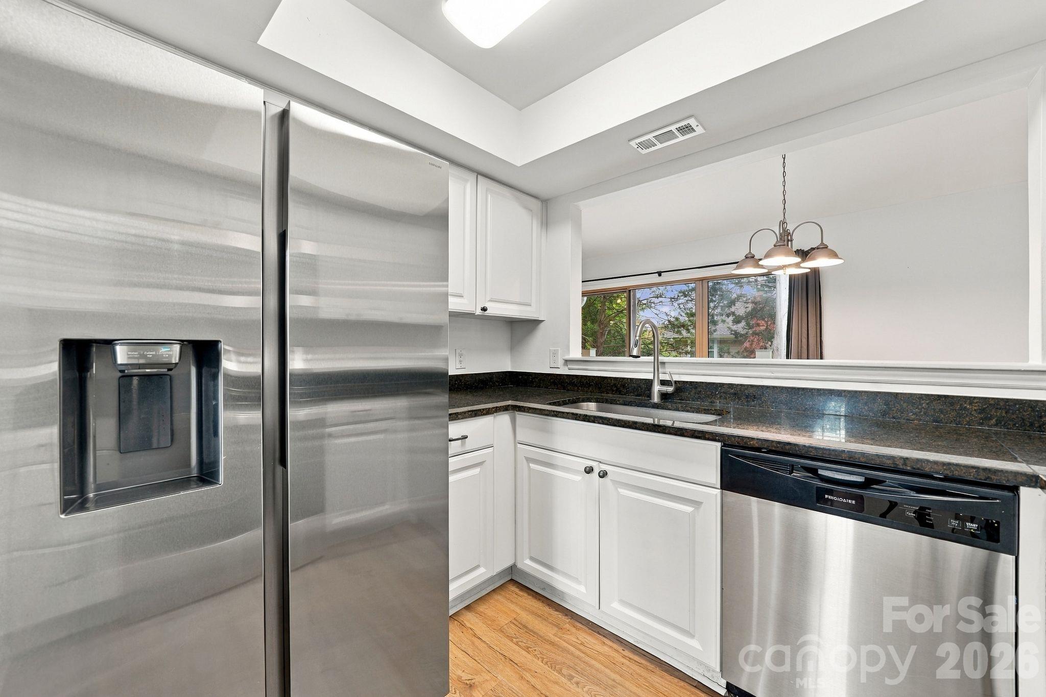 9401 Vicksburg Park Court
