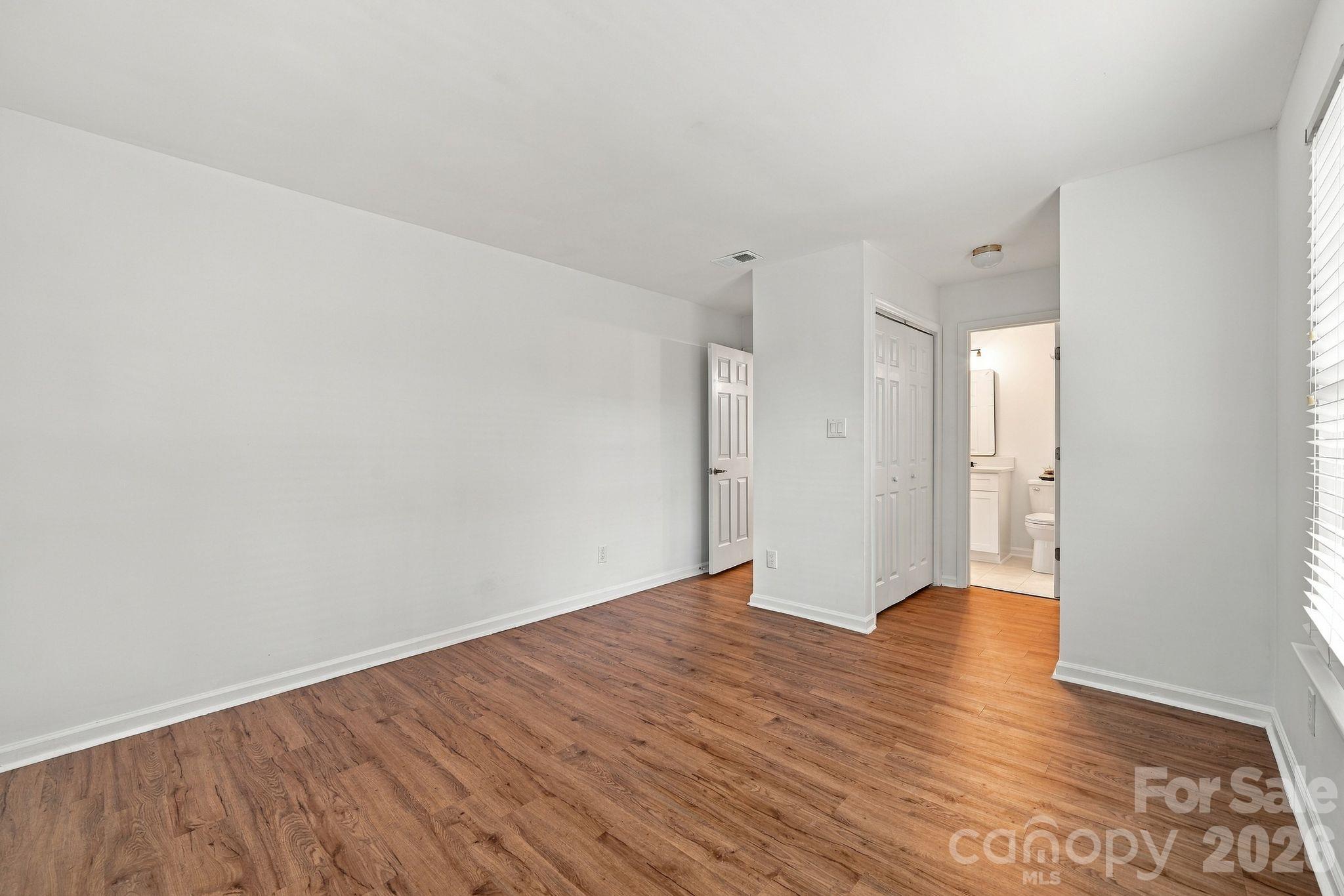 9401 Vicksburg Park Court