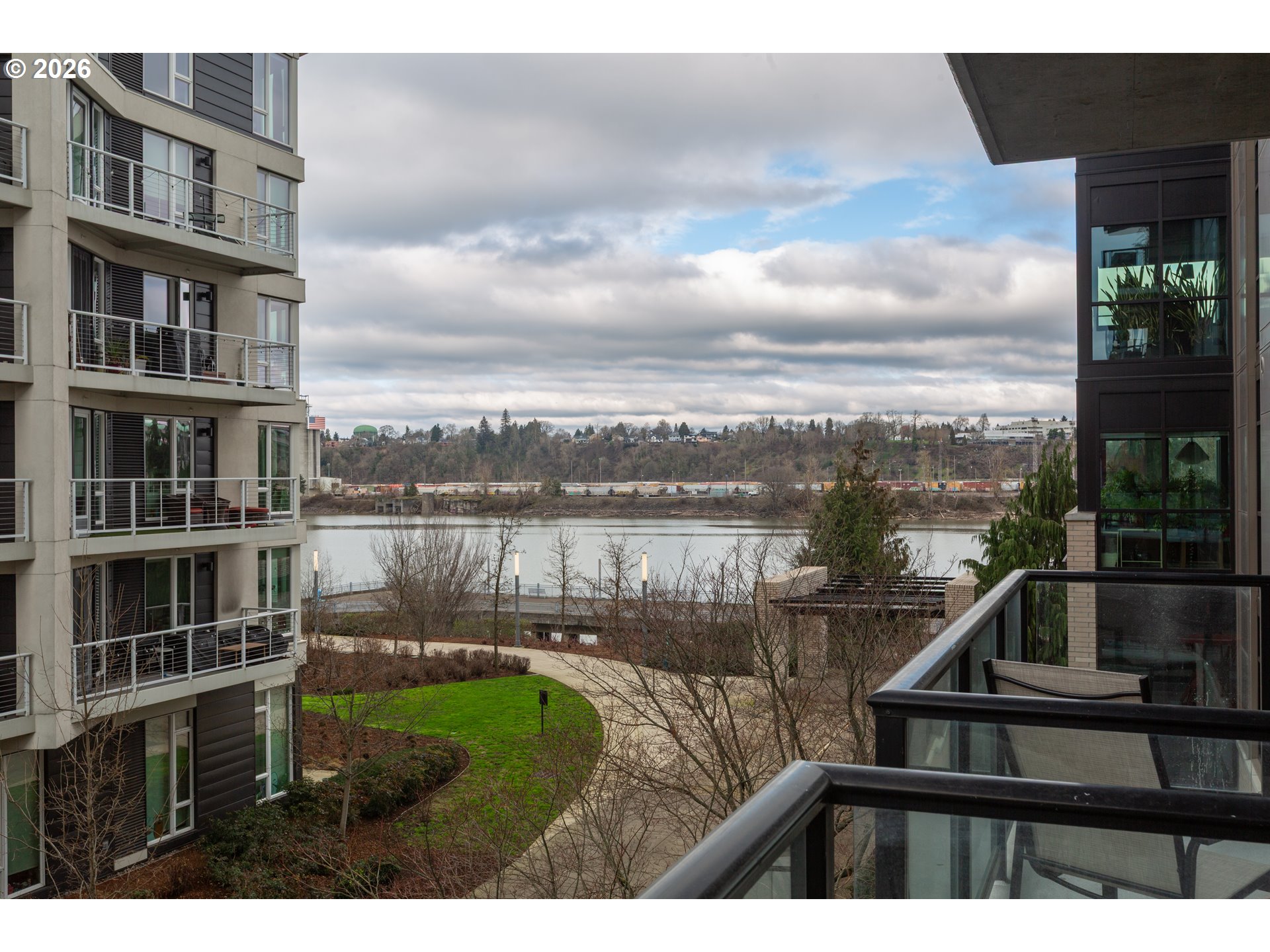 1830 NW RIVERSCAPE ST 307