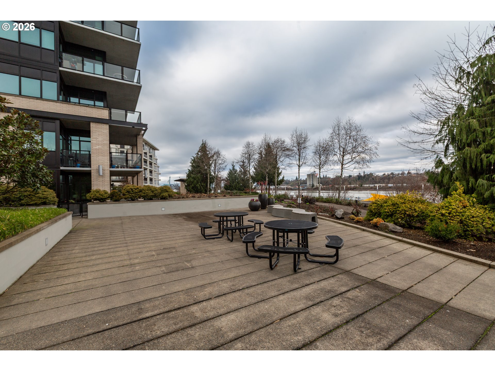 1830 NW RIVERSCAPE ST 307